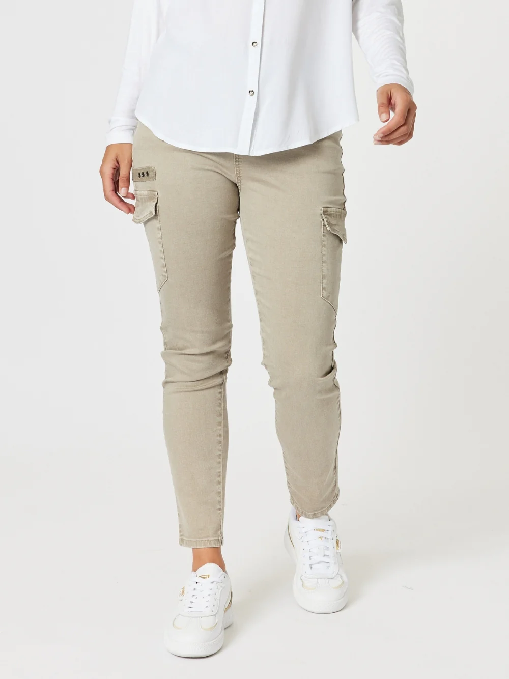 Paige Cargo Slim Leg Jean - Washed Natural