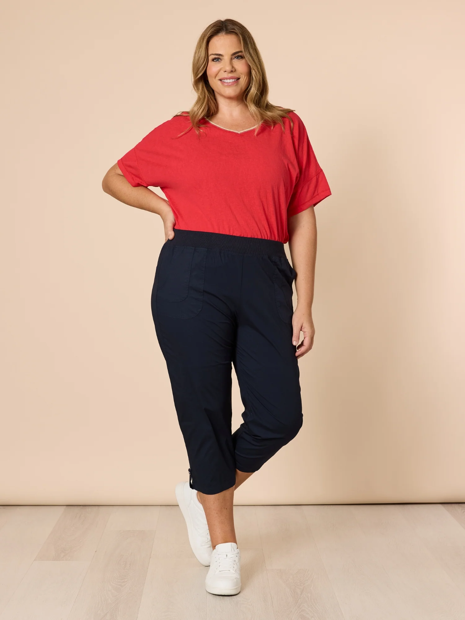 Santorini Cropped Cotton Pant - Navy