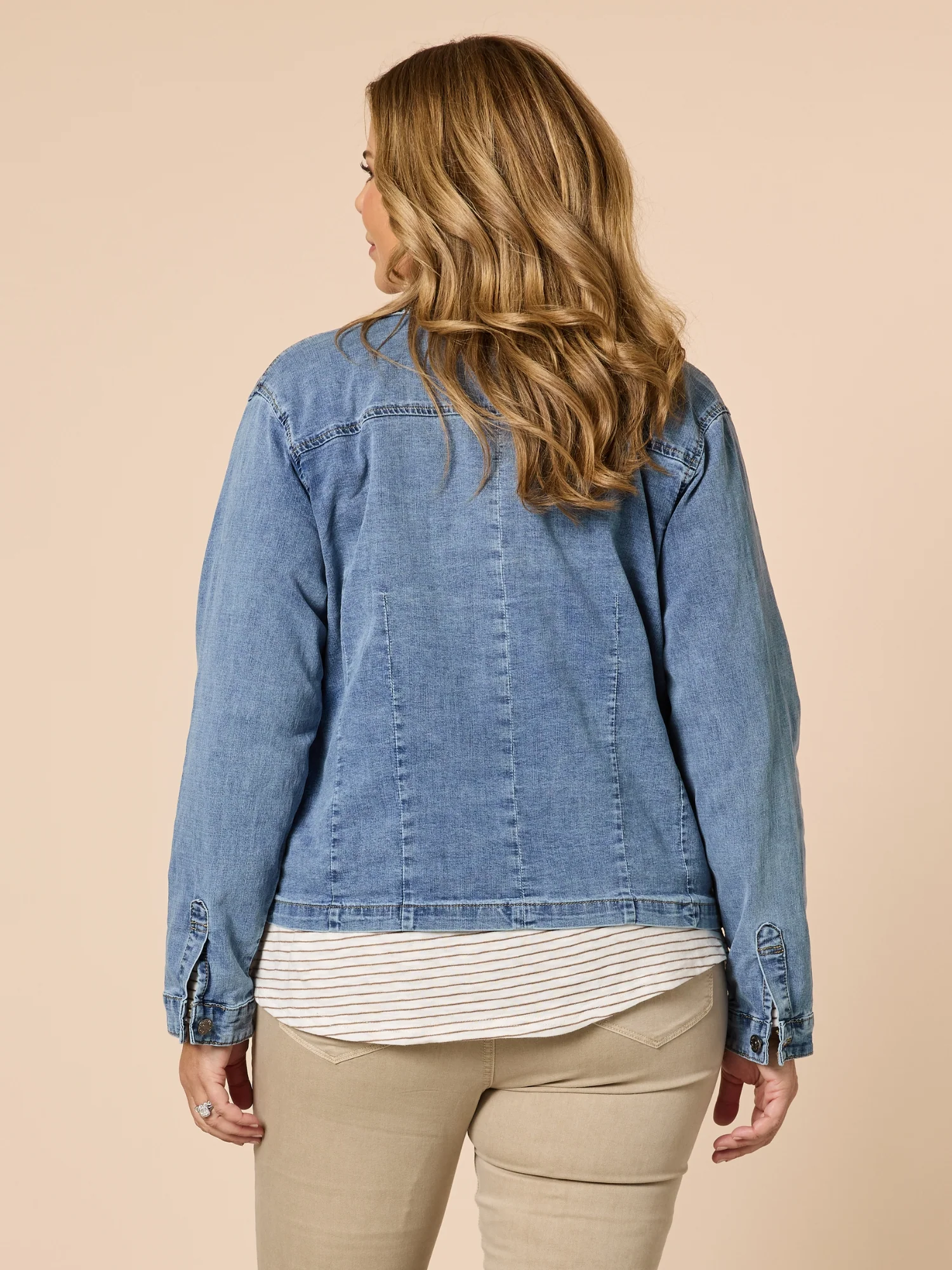 Retro Denim Jacket - Washed Denim