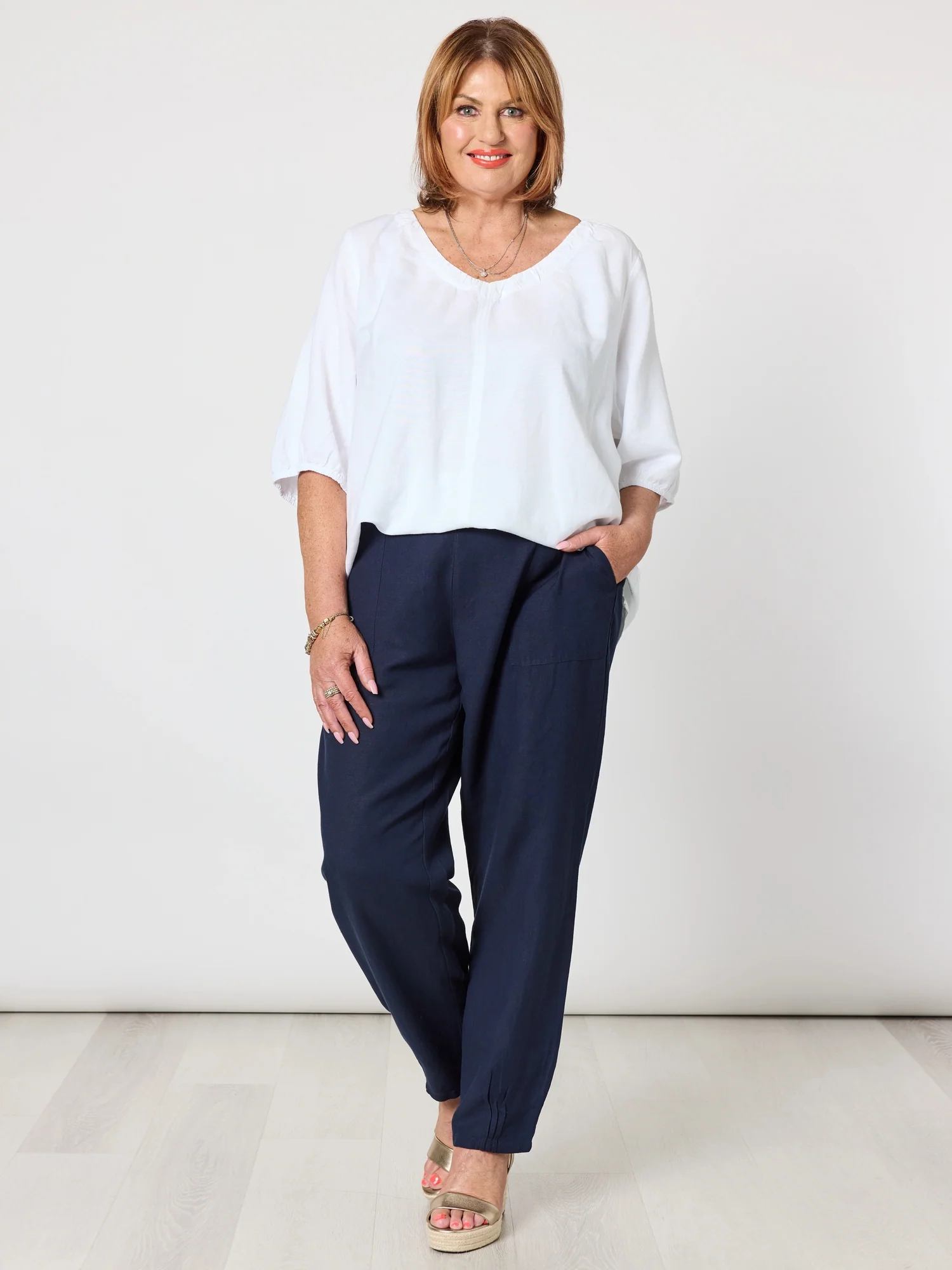 Lino V Neck Top - White