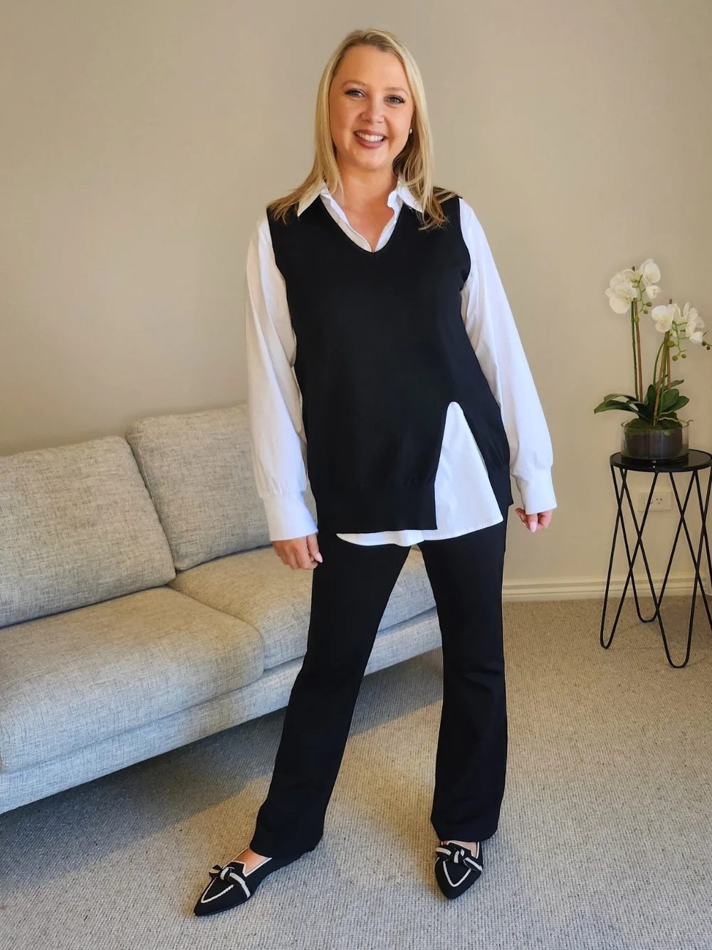 Carla Flare Pant - Black