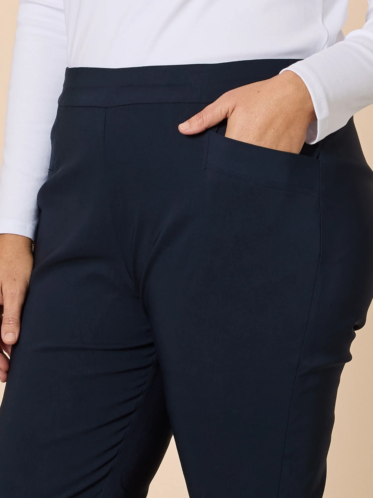 Harbour Slim Leg Pant - Navy