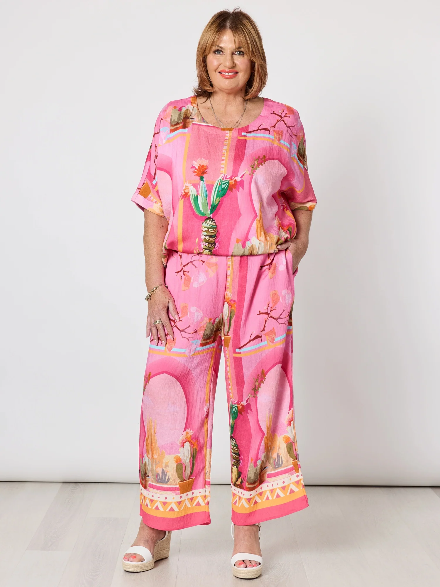 The Tulum Print Shell Top - Pink/Multi