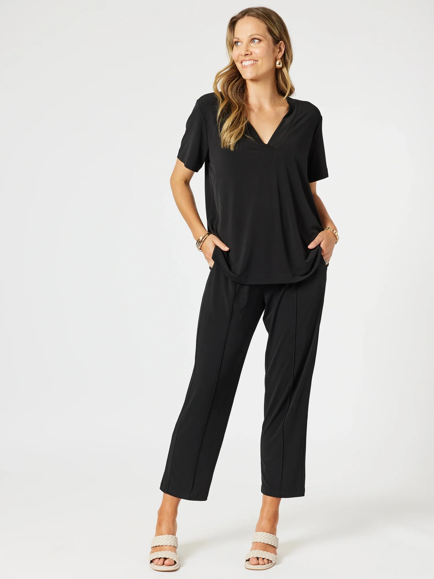 Maggie V Neck Travel Top - Black