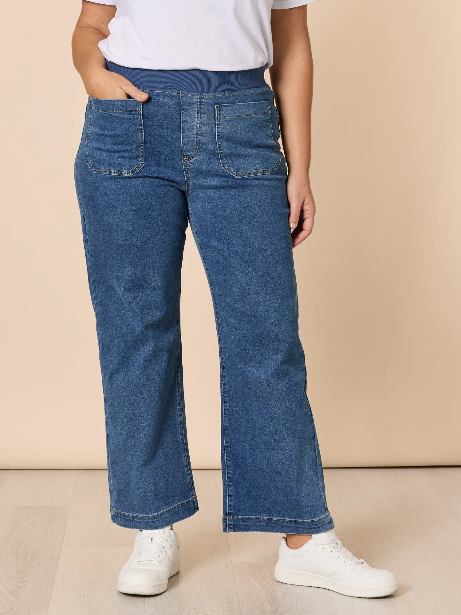 Carpenter Stretch Wide Leg Pull On Denim Jean - Washed Denim