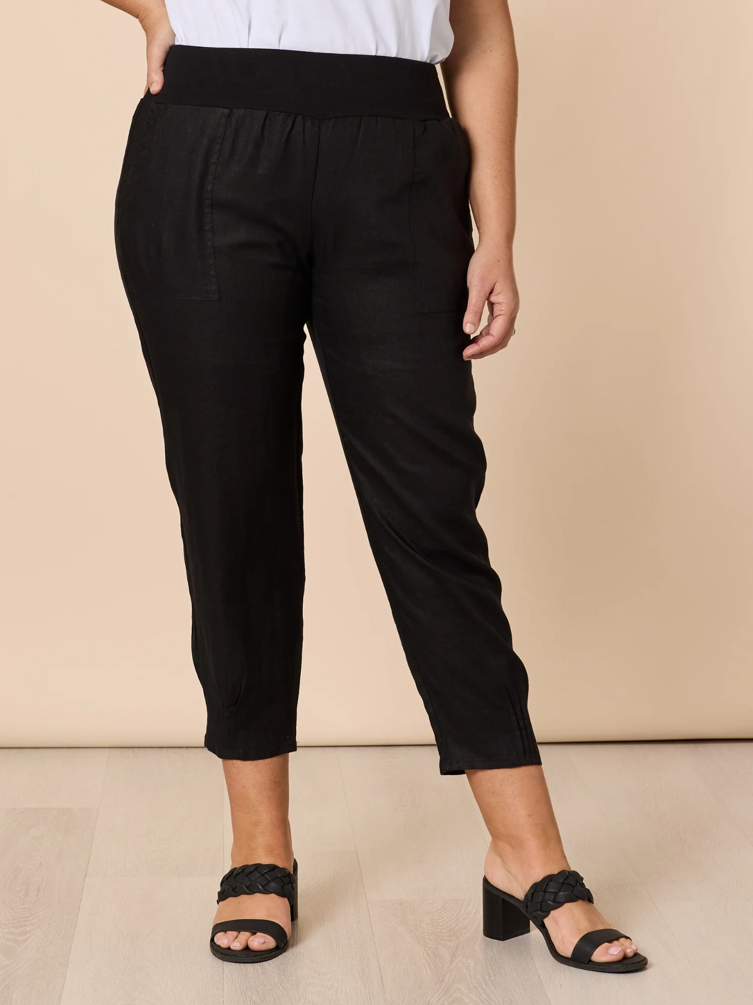 Sarah Linen Pleat Hem Pant - Black