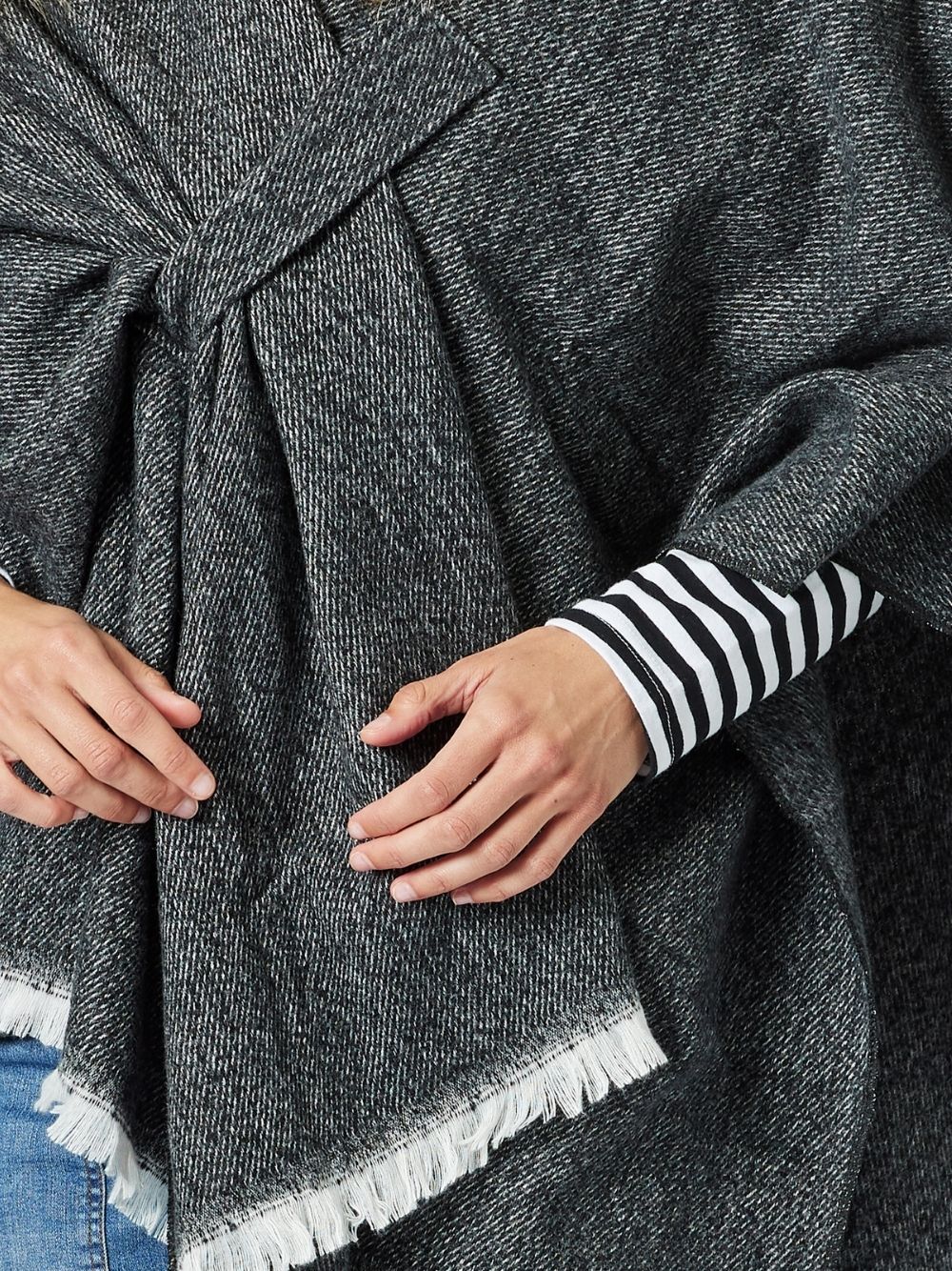 Perisher Wrap - Black