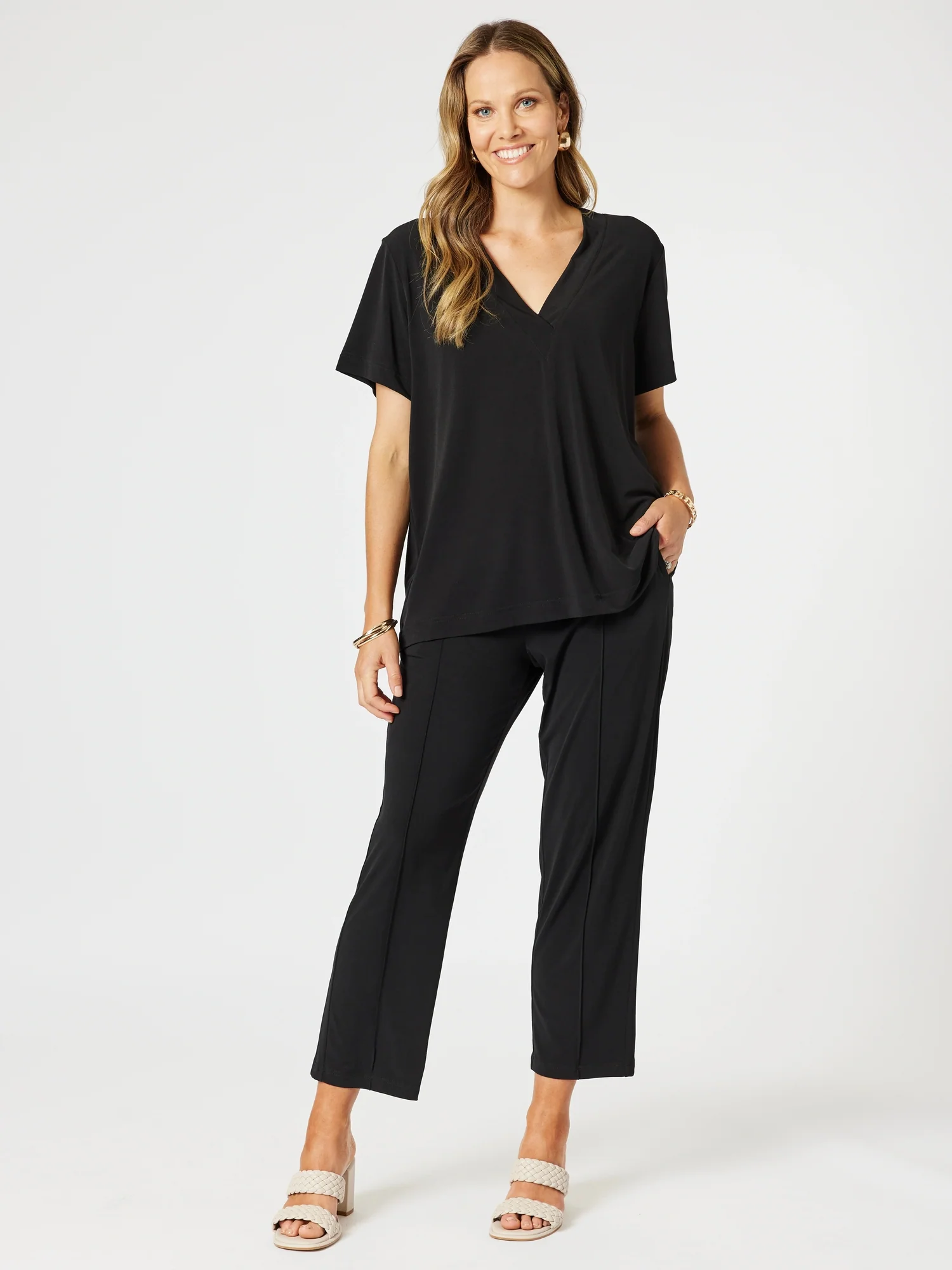 Maggie V Neck Travel Top - Black