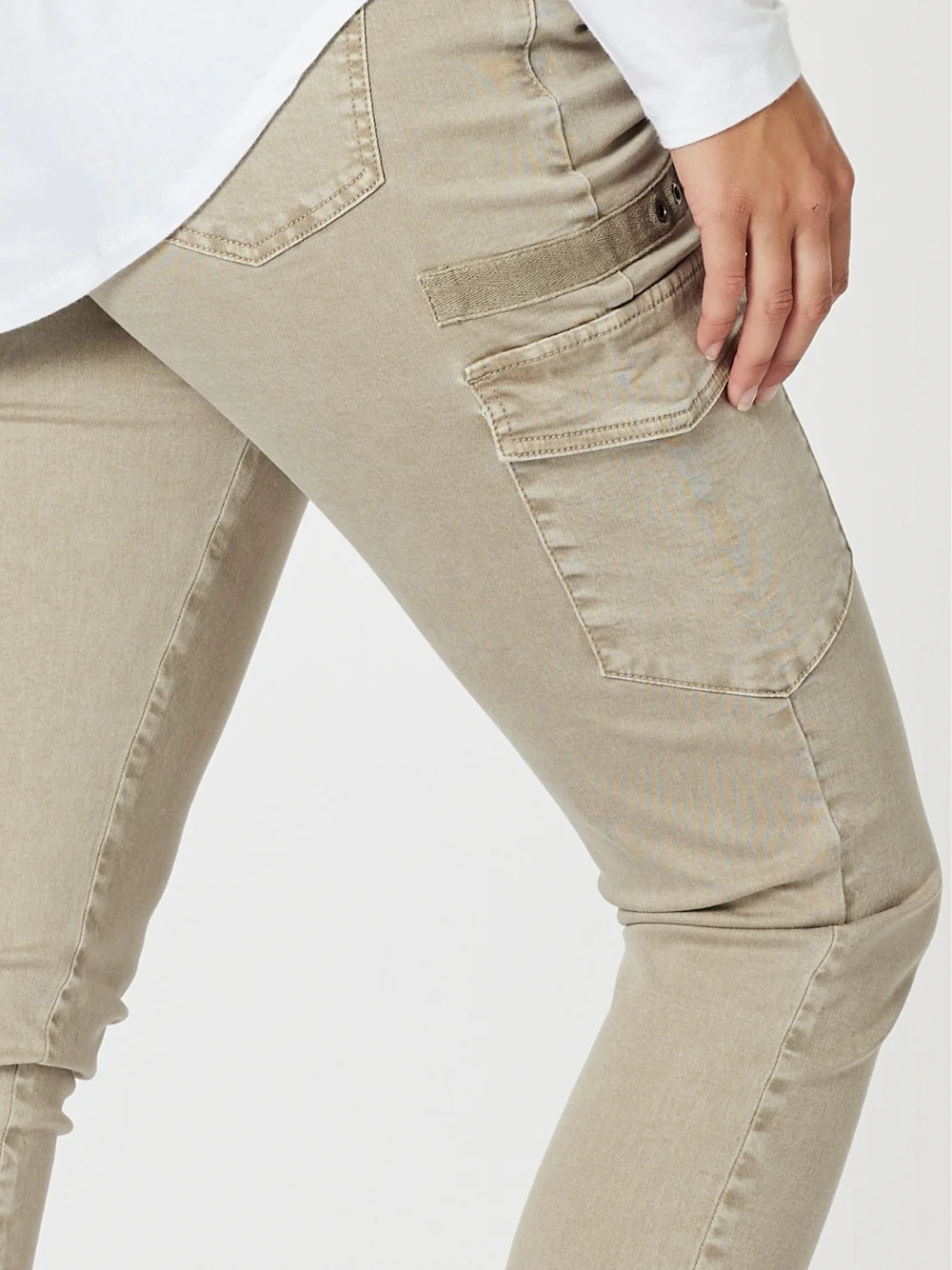 Paige Cargo Slim Leg Jean - Washed Natural