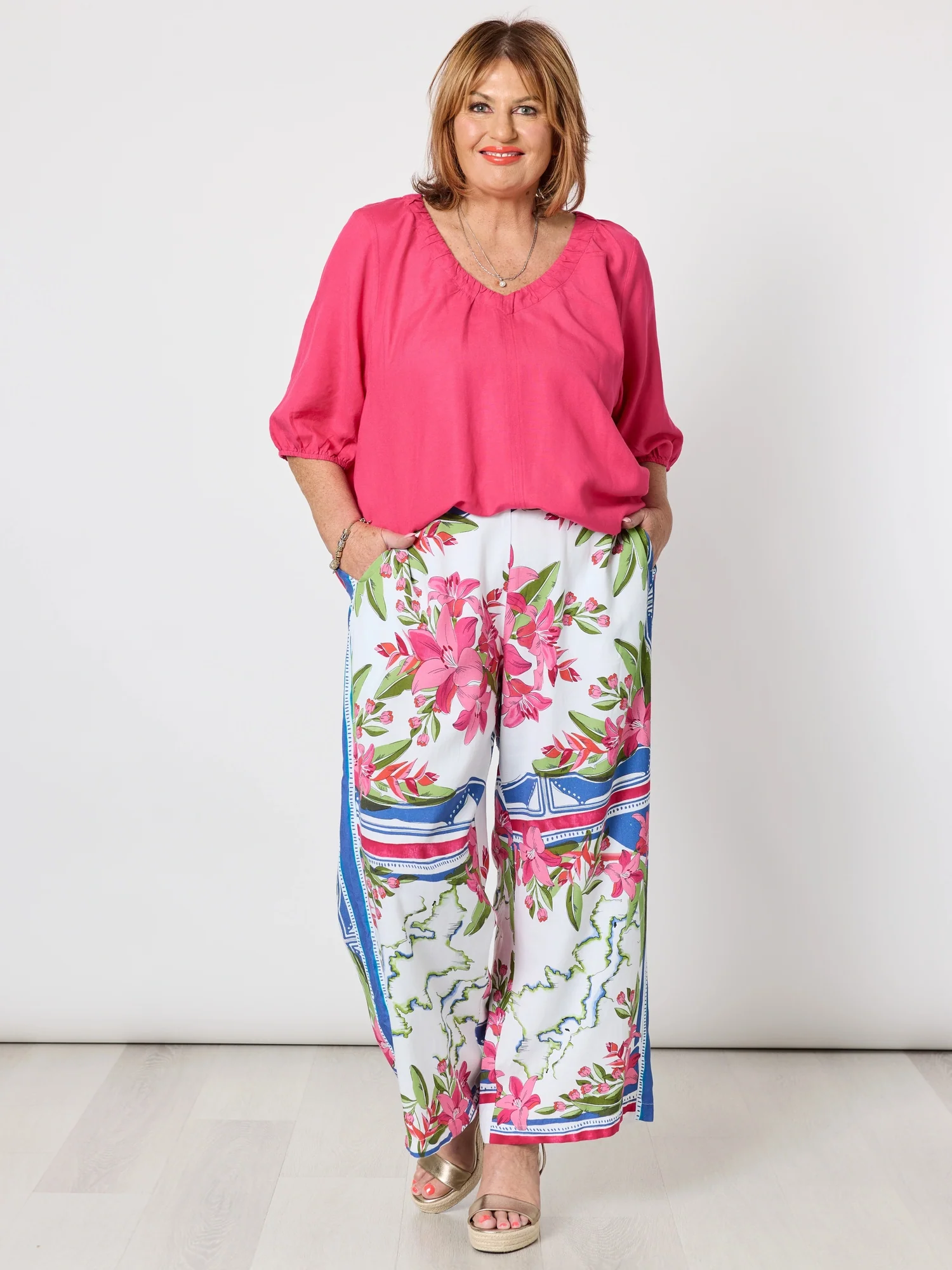 Lino V Neck Top - Peony