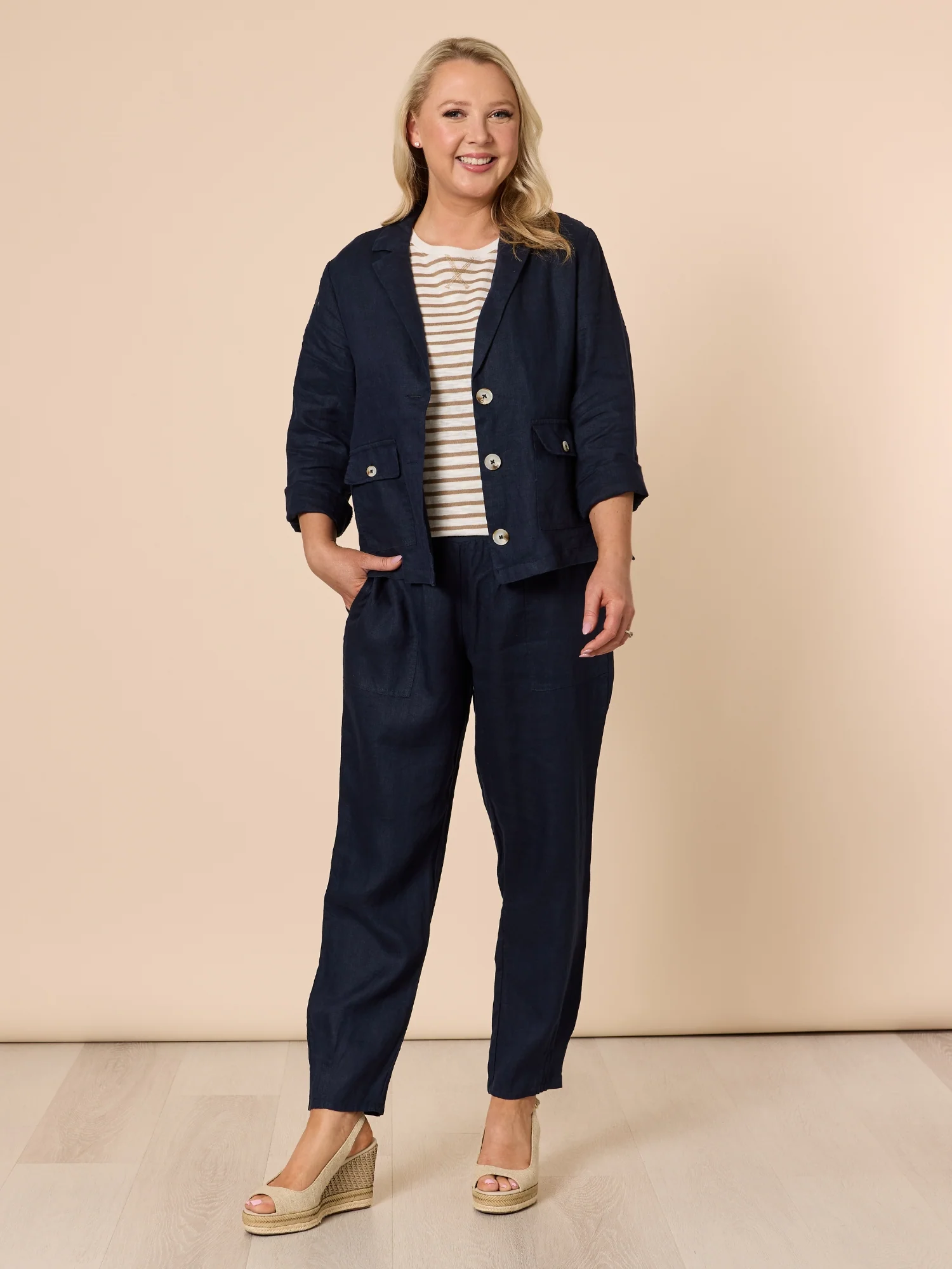 Sarah Linen Pleat Hem Pant - Navy