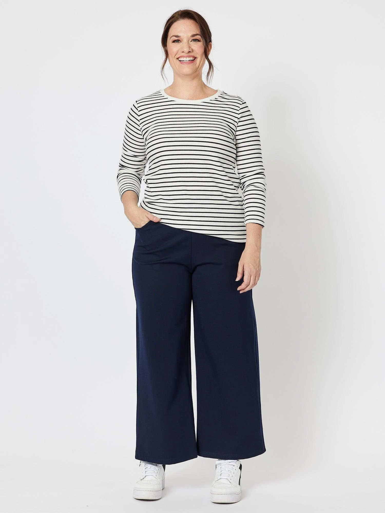 Kimmy Ponte Wide Leg Pant - Navy