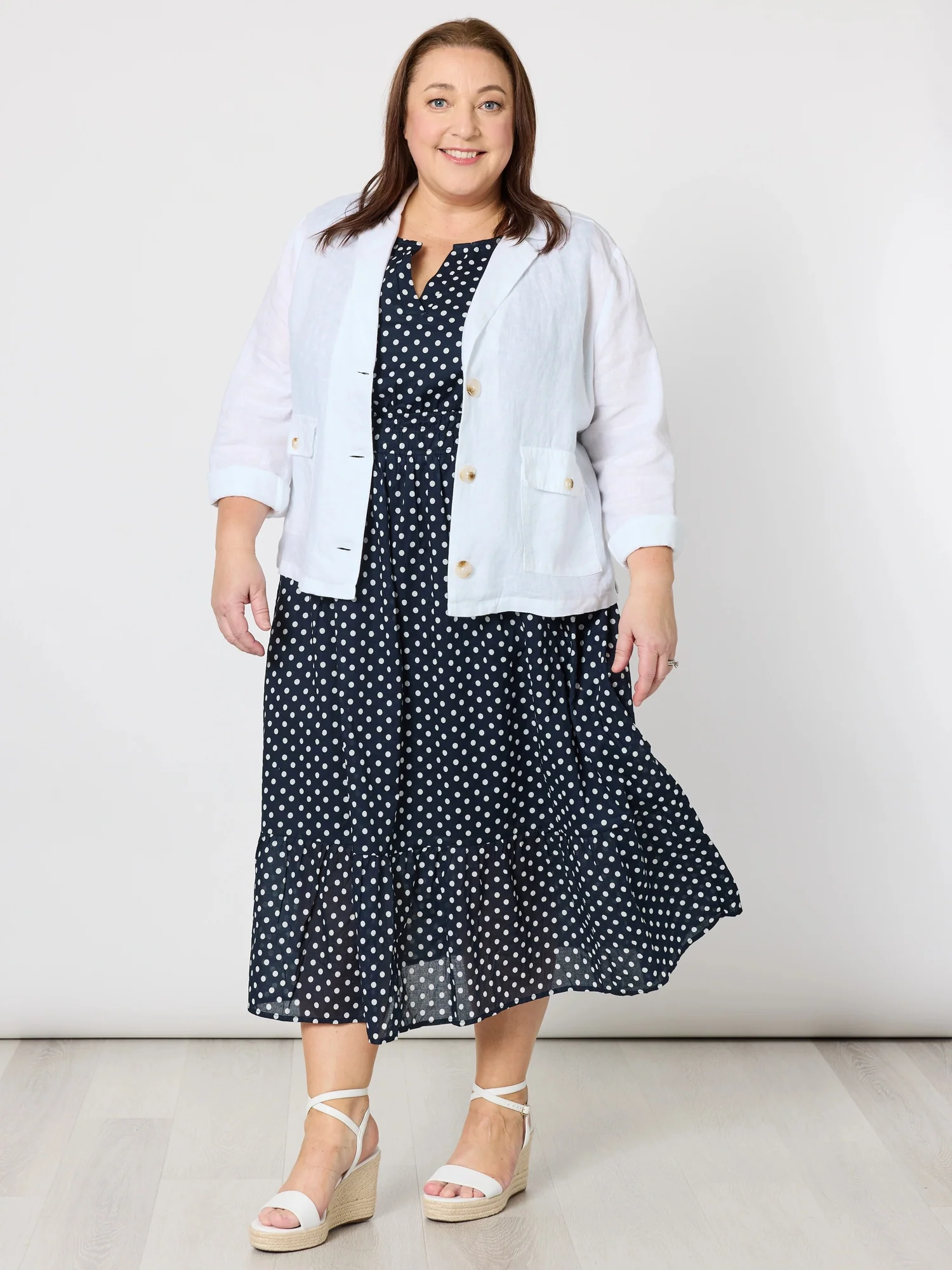 Danielle Linen Cropped Blazer - White