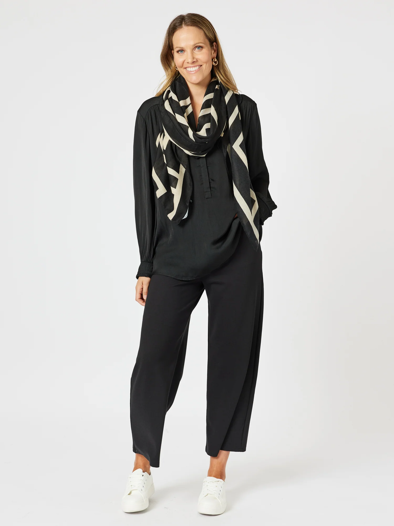 Abstract Scarf-Black/Natural