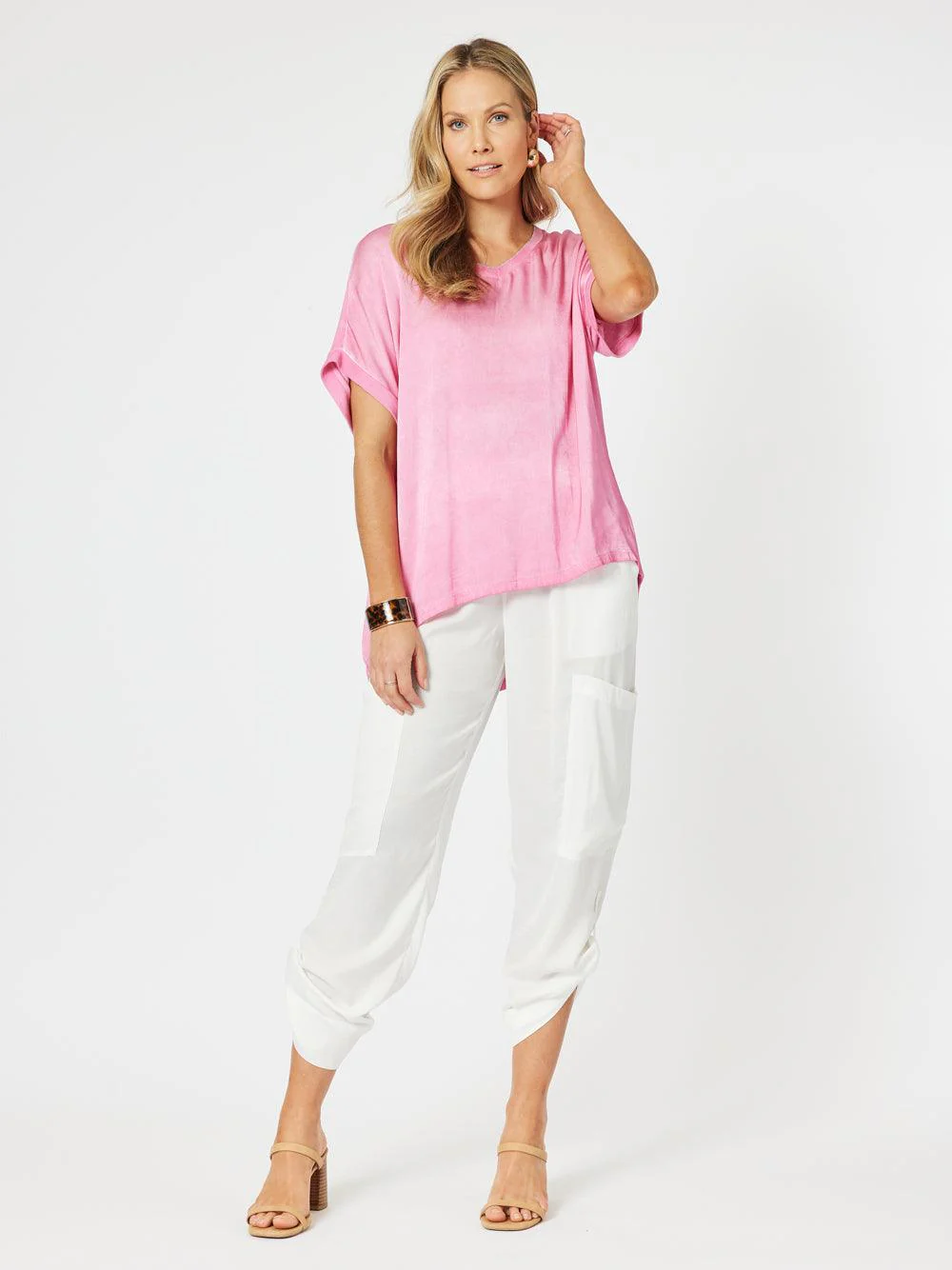 Champagne V-neck T-shirt - Paradise