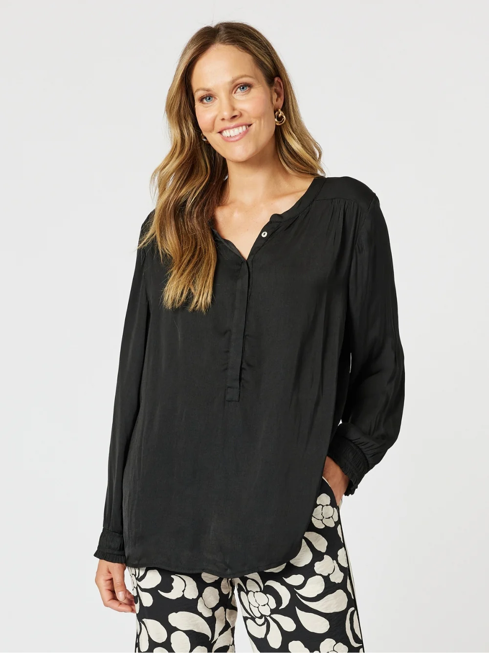 Vienna Luxe Nehru Top - Black