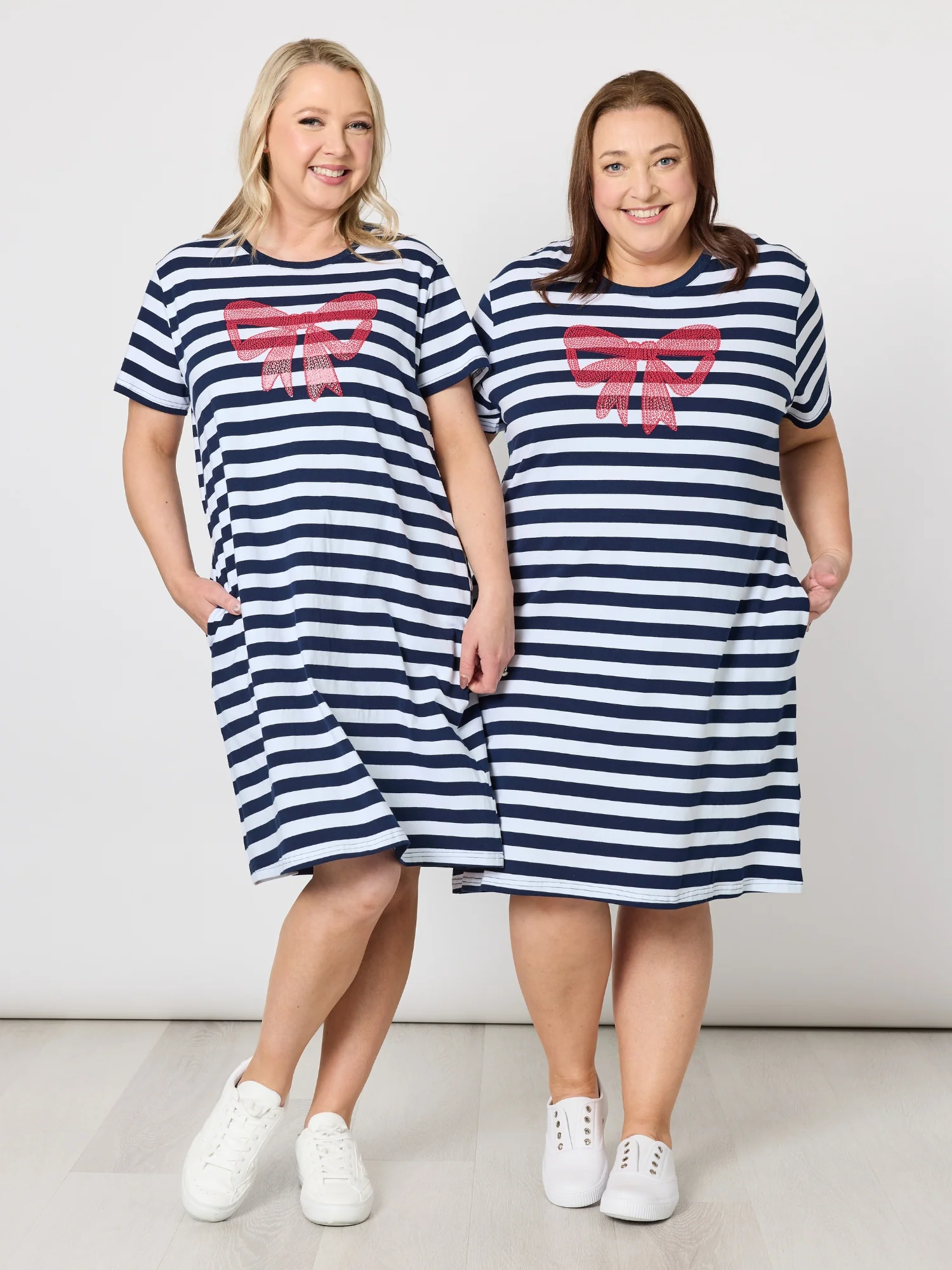 Red Bow Stripe Print Dress - Navy/White