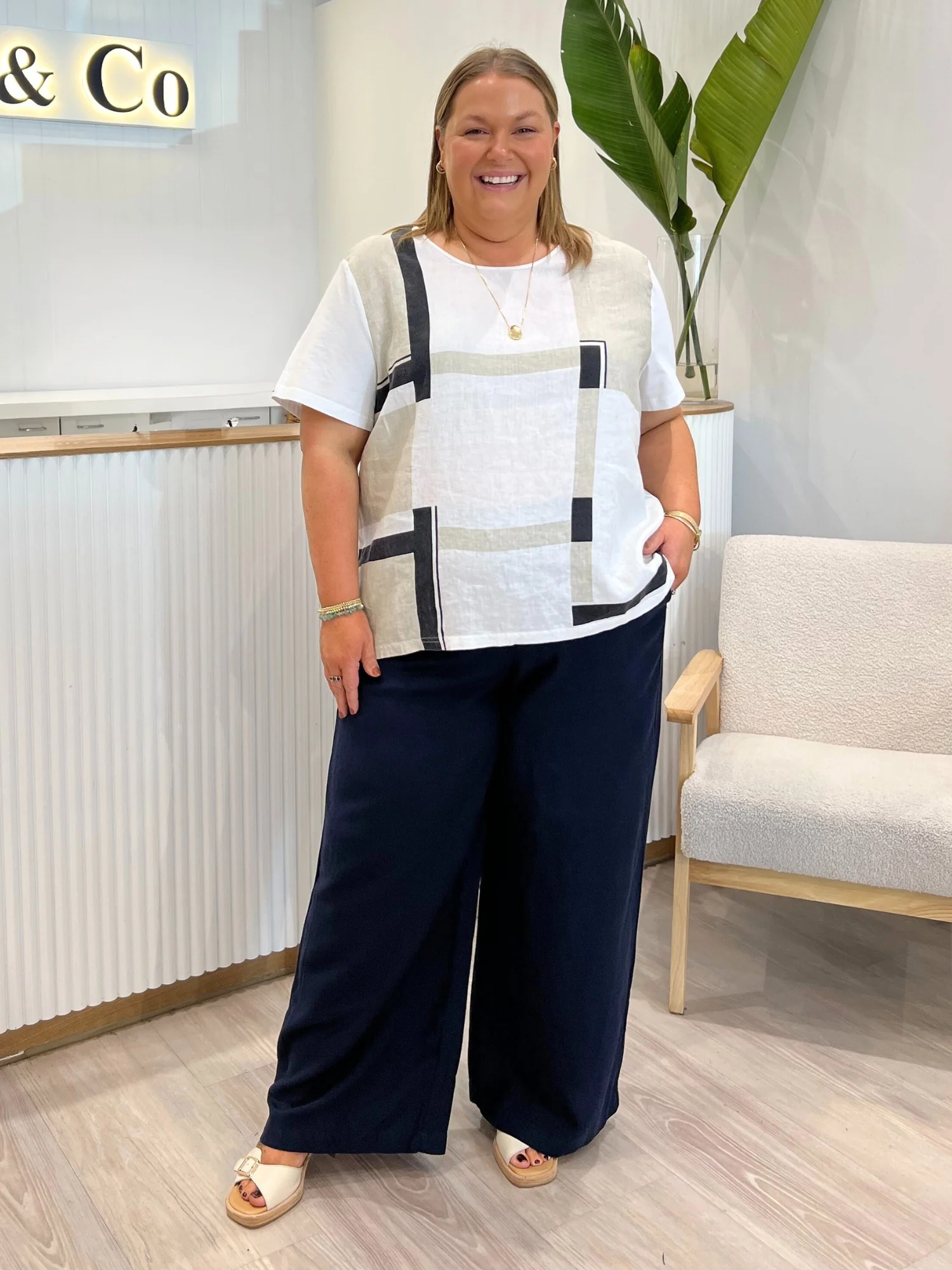 Geometric Print Top - White/Navy