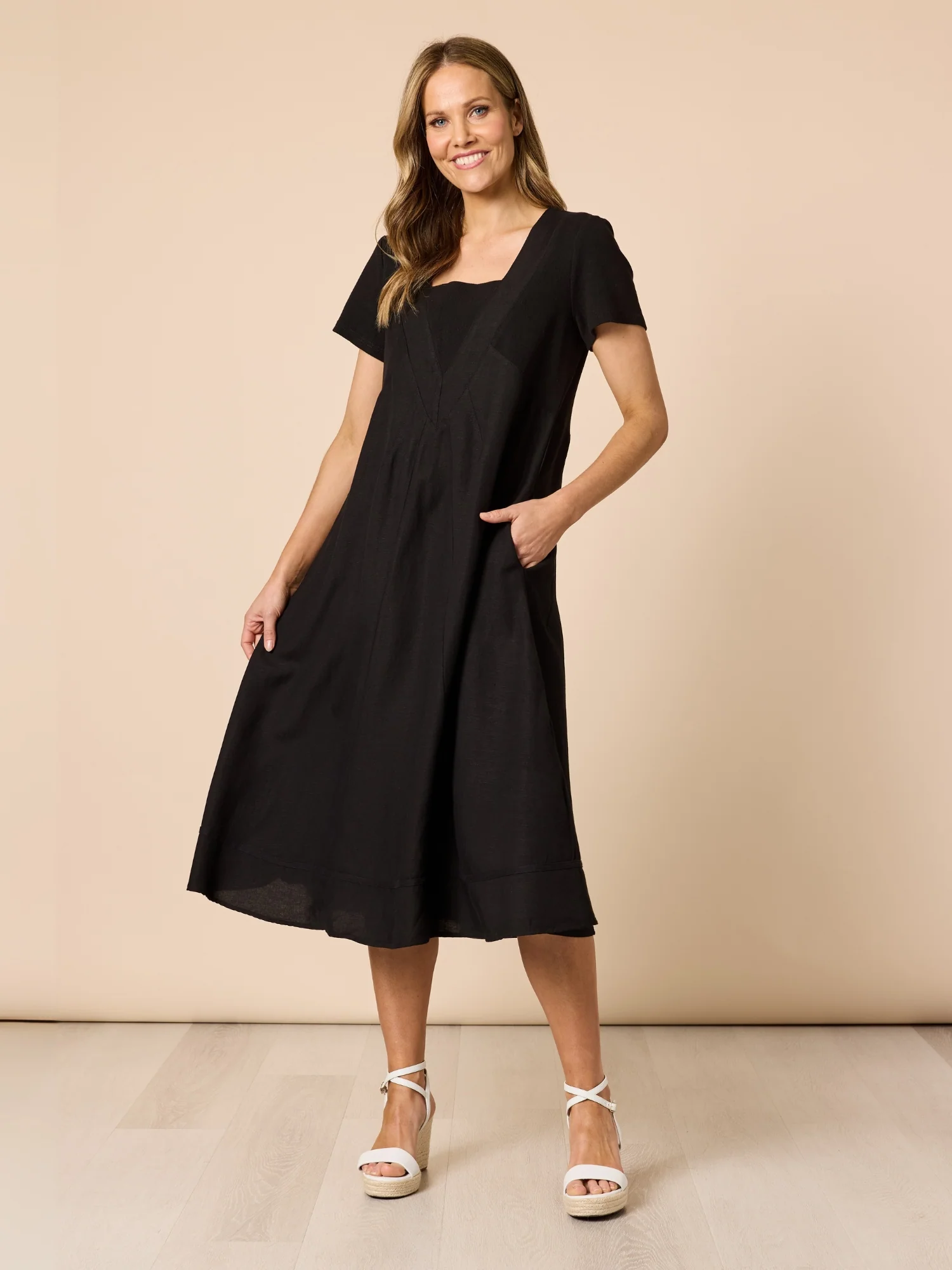 Lino Le Marais Dress - Black