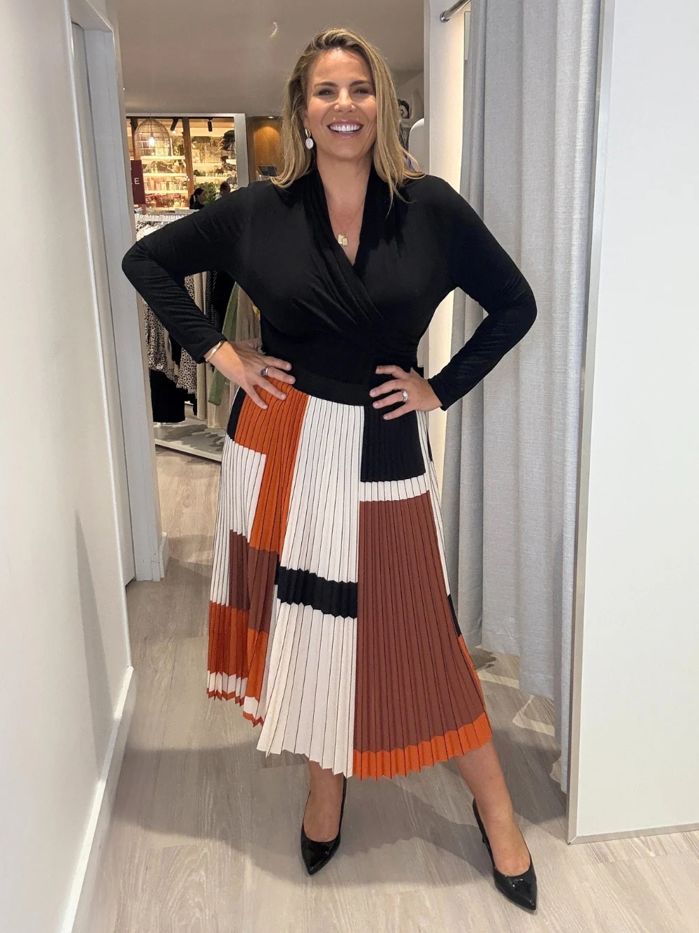 Opera Cross Front Top - Black