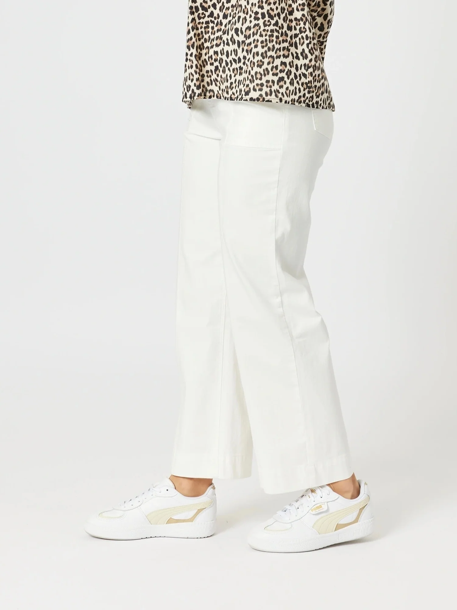 Charli Straight Leg Denim Jean - Ivory