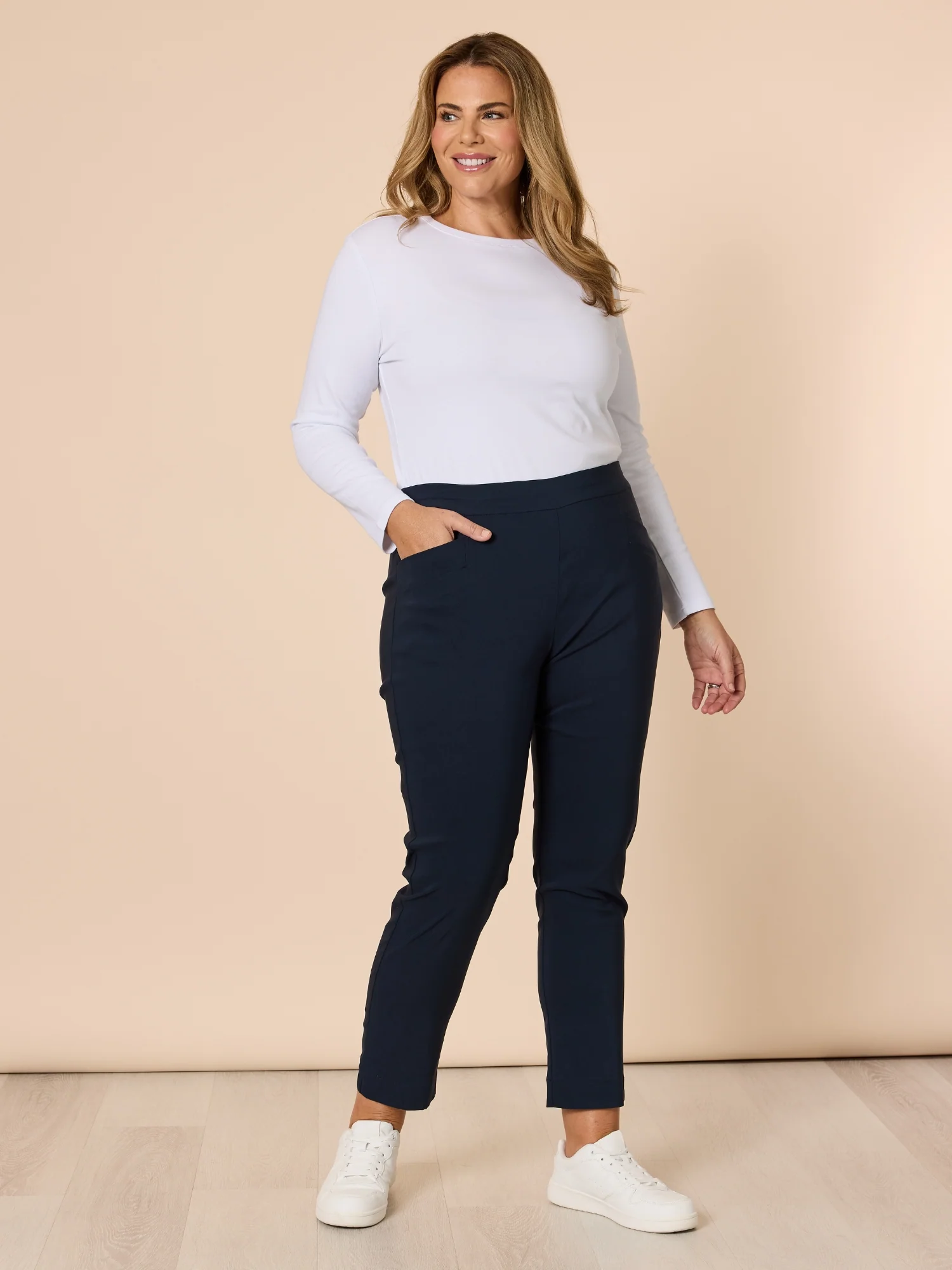 Harbour Slim Leg Pant - Navy