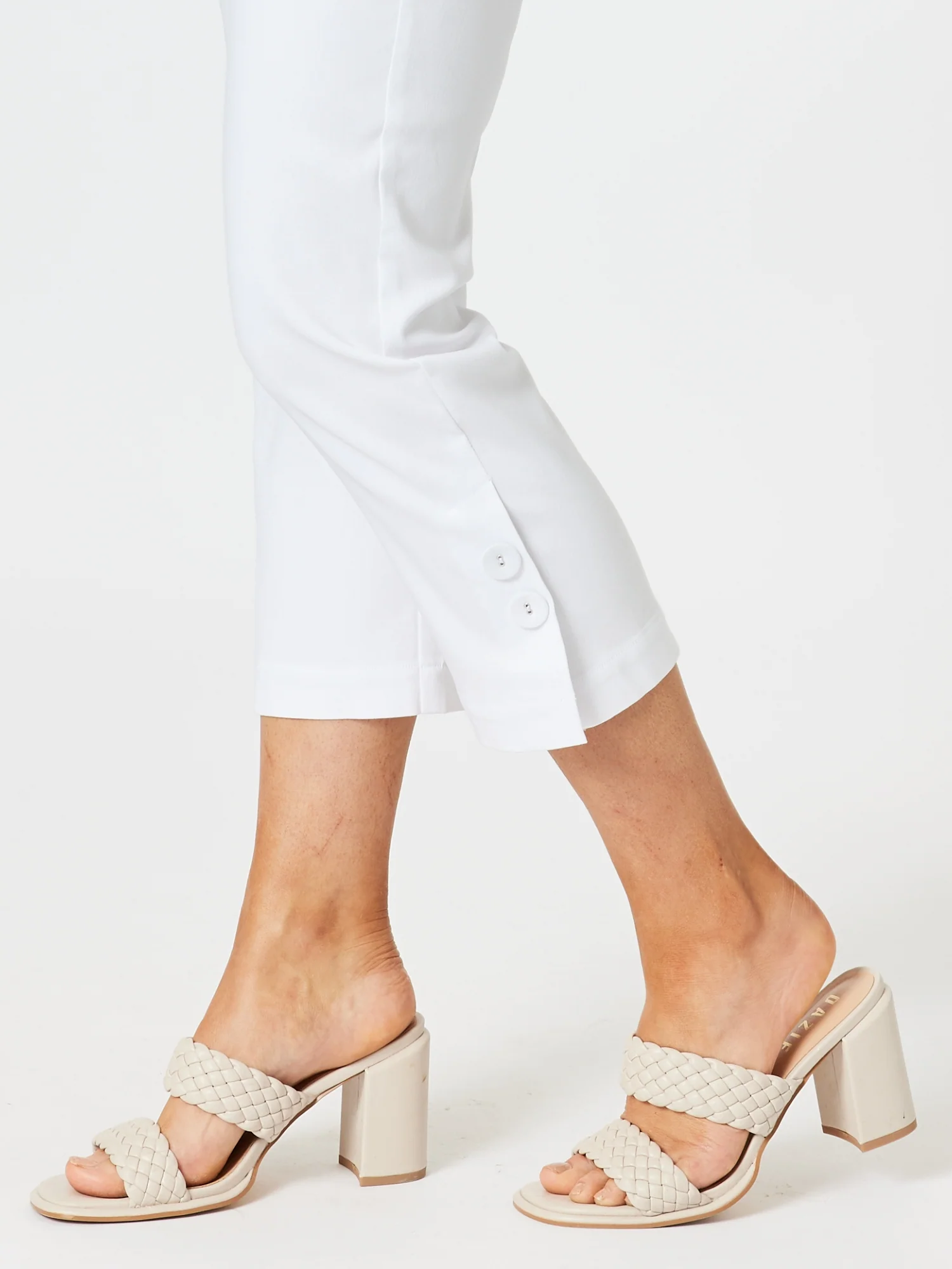 Luzia Twin Button Pant - White