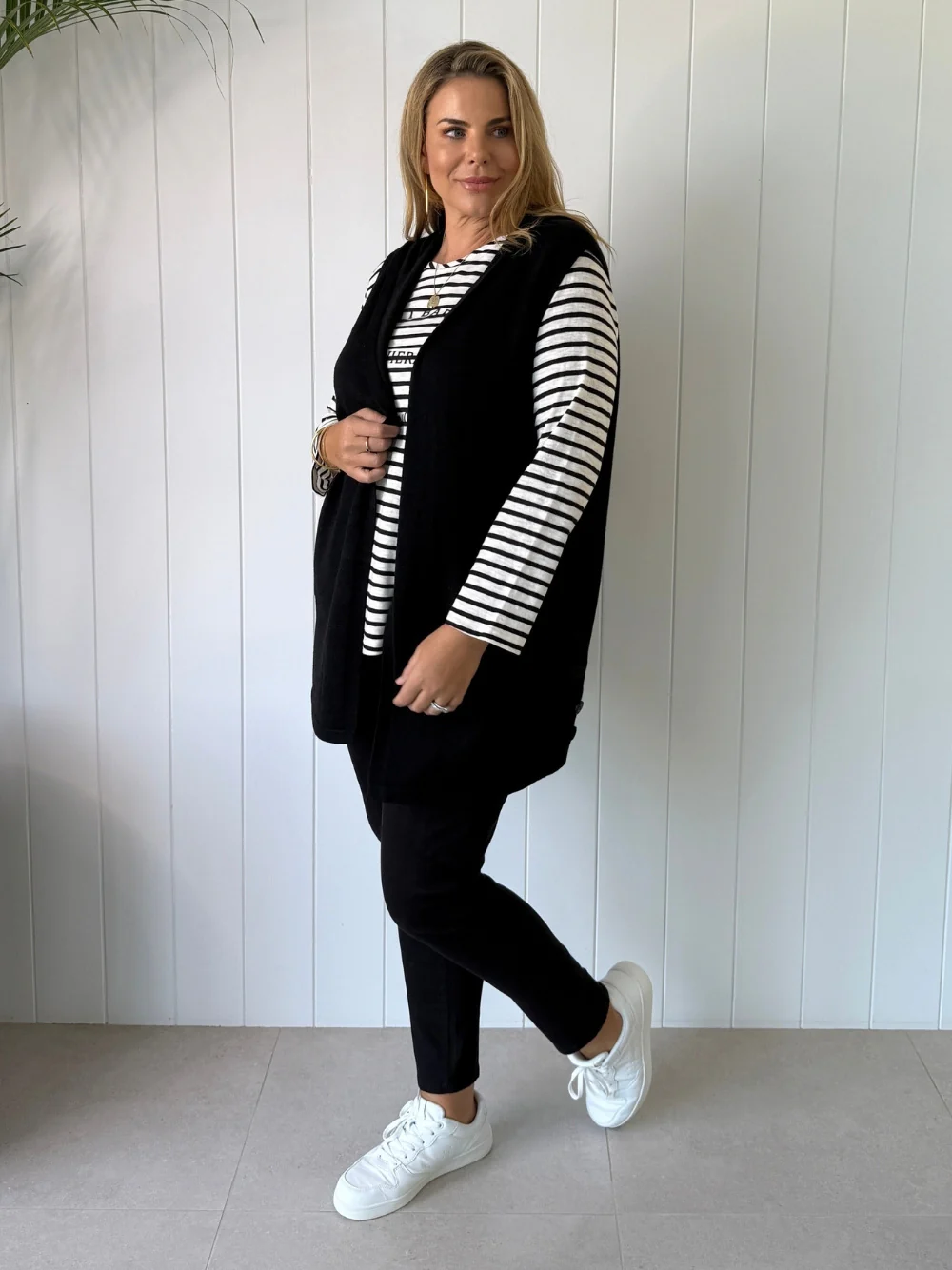 Ollie Side Button Vest - Black