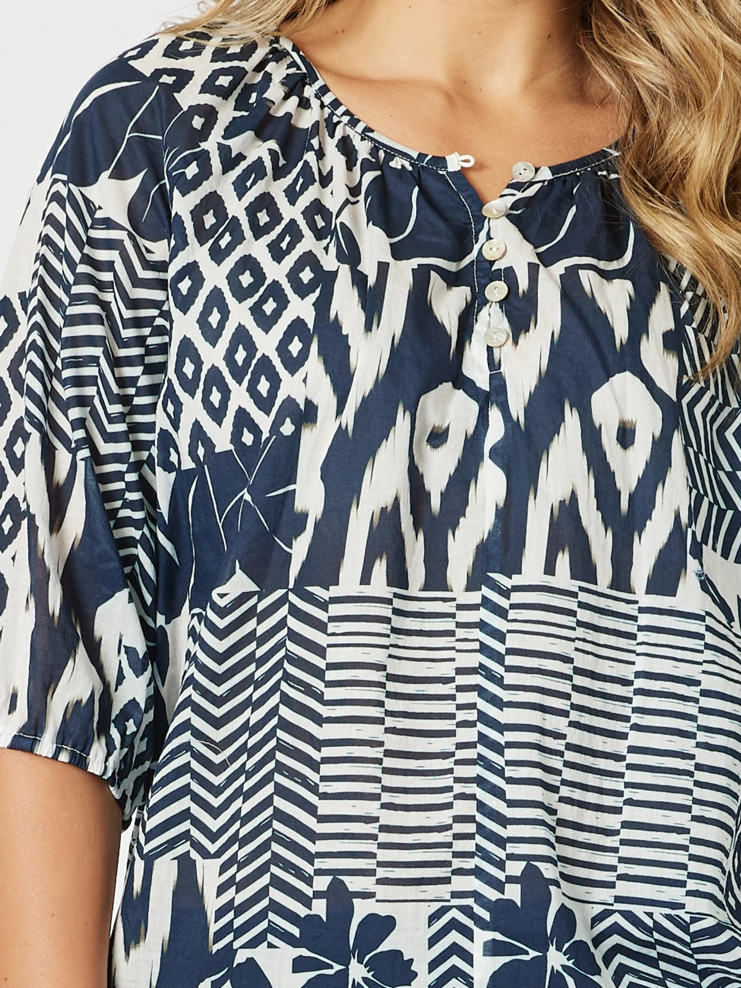 Calabasas Print Top - Navy/White