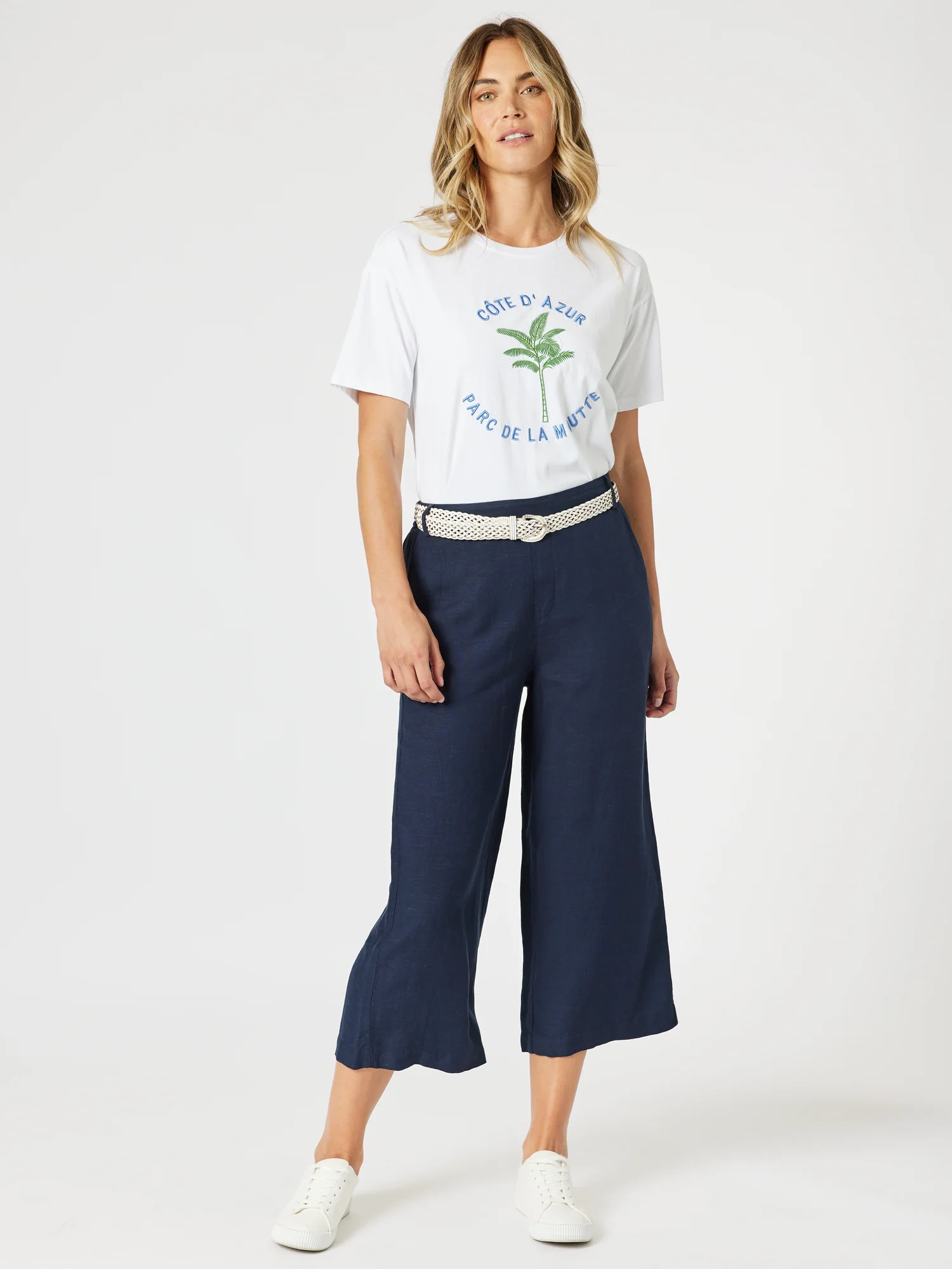 Cote d'Azur Embroidered Tee - White