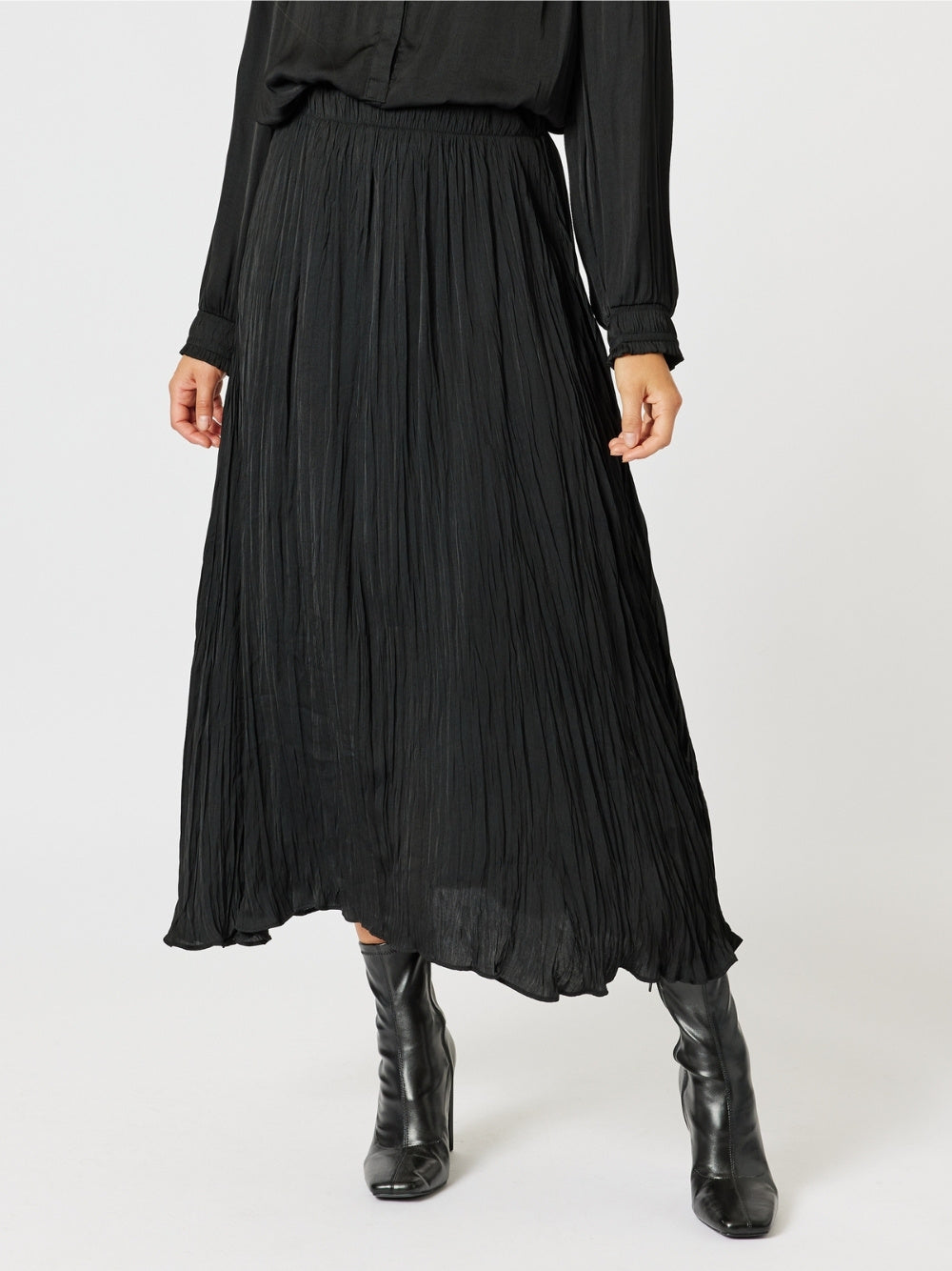 Luxe Crushed Skirt - Black