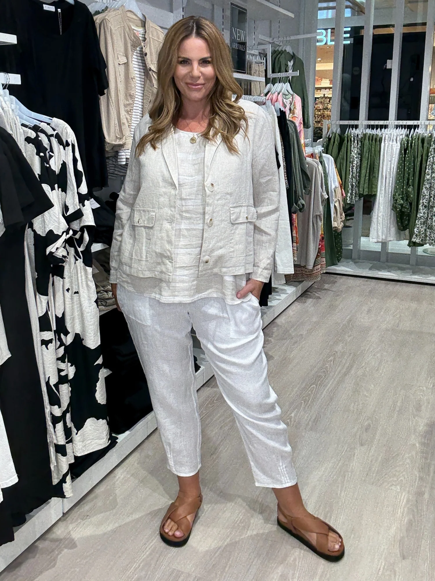 Danielle Linen Cropped Blazer - Natural