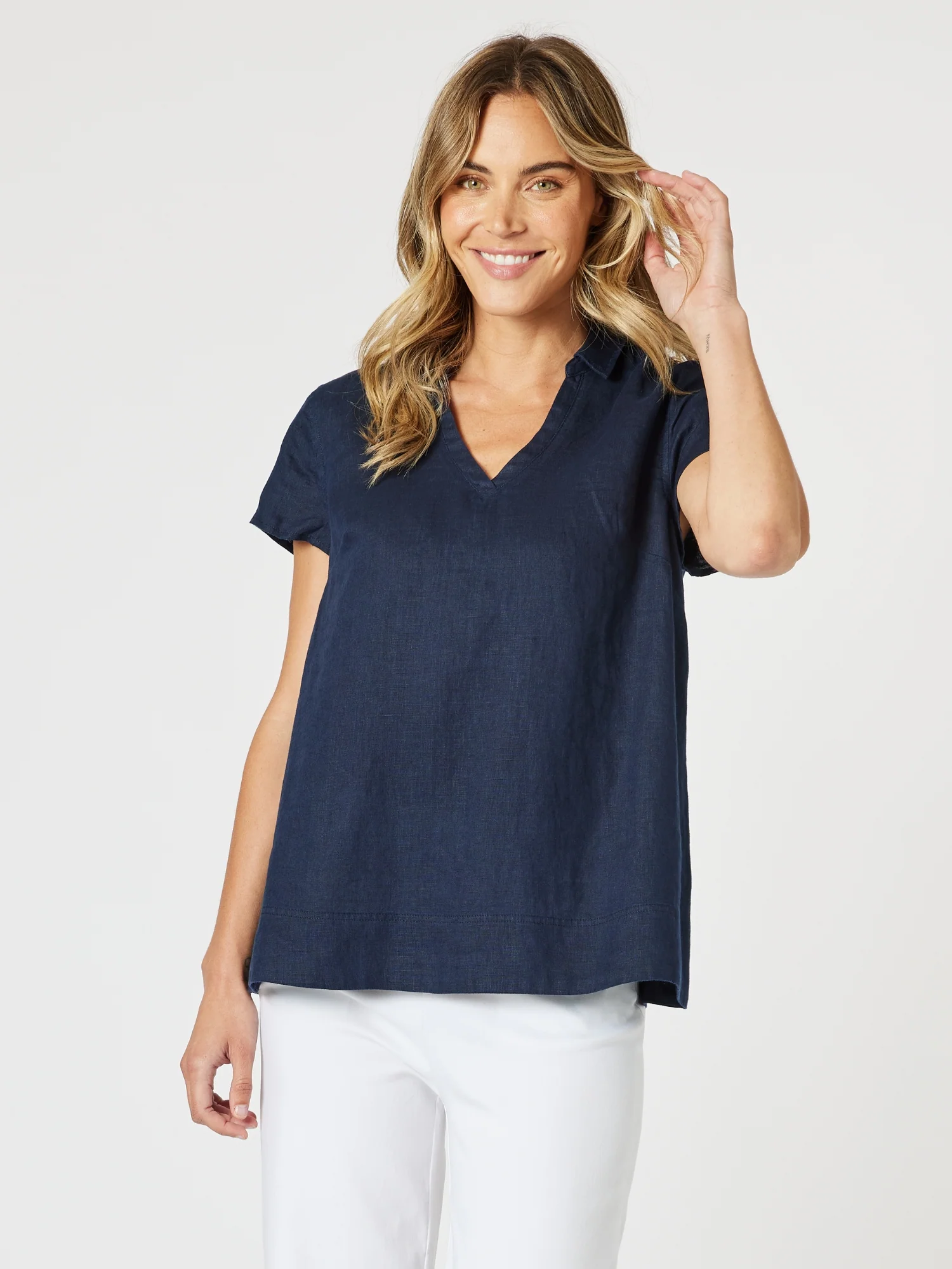 Beau Lino V Neck Top - Navy