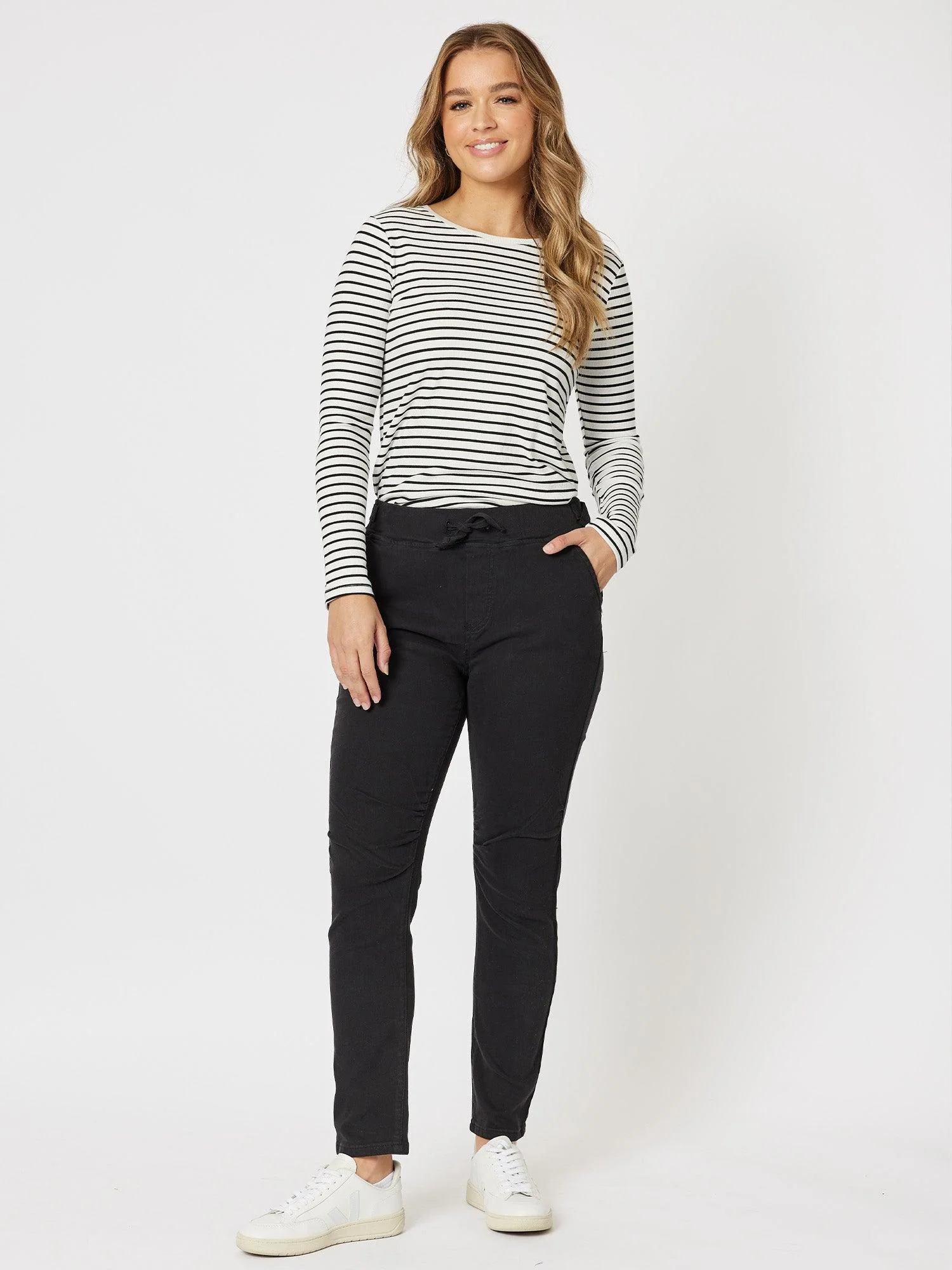 London Stretch Jogger Jean - Black