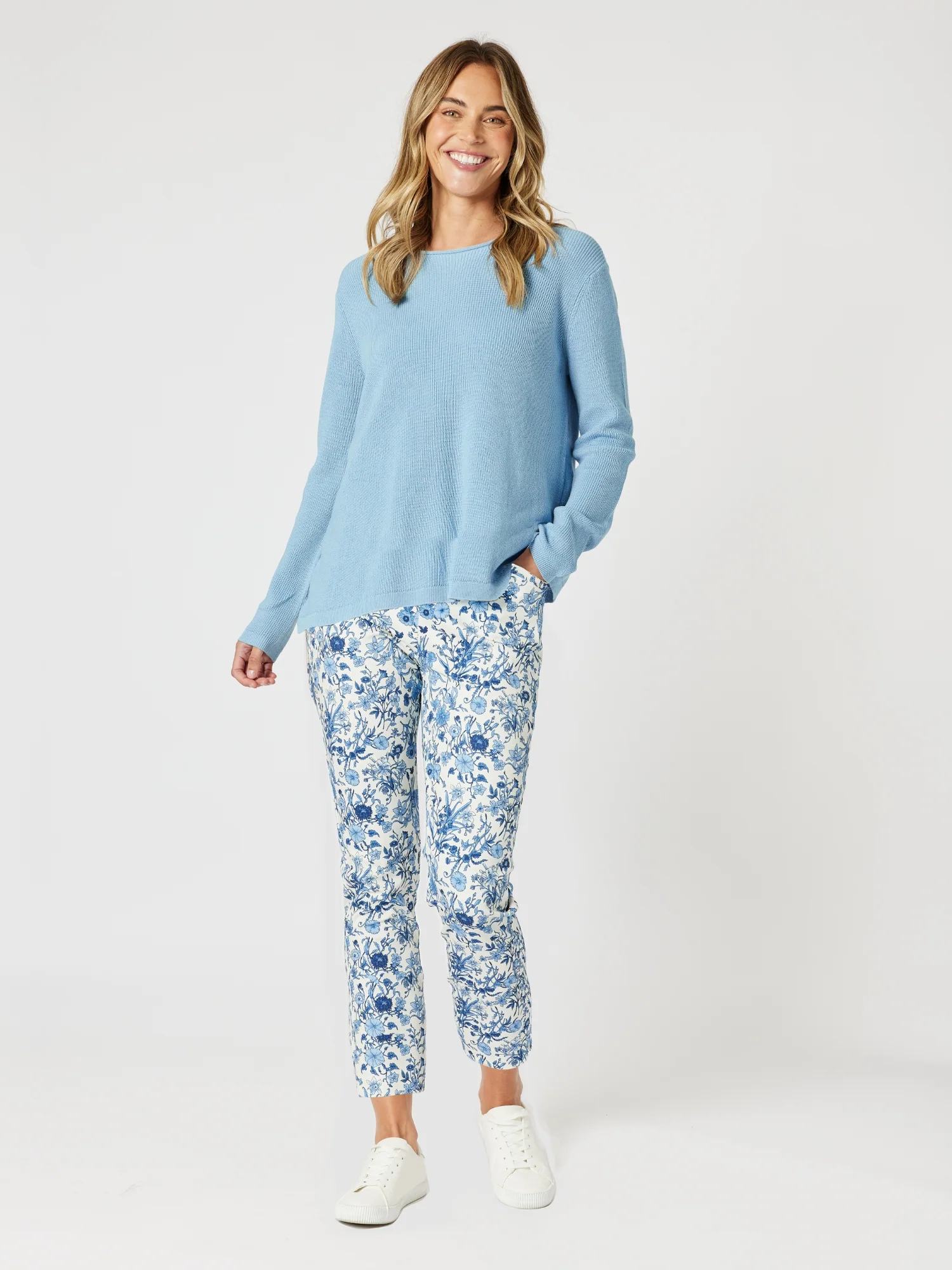 Alexandria Floral Print Pant - Blue/White