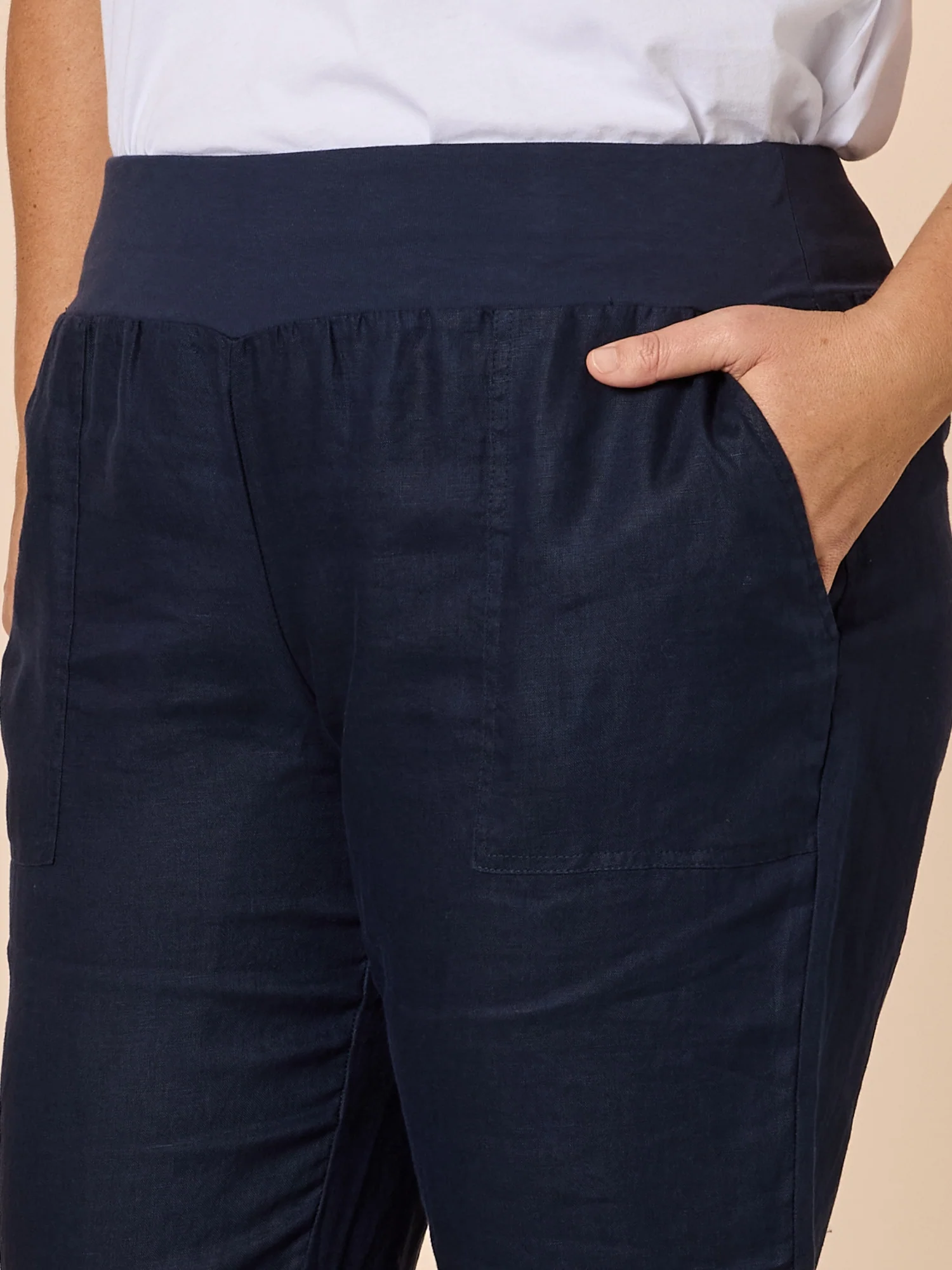 Sarah Linen Pleat Hem Pant - Navy