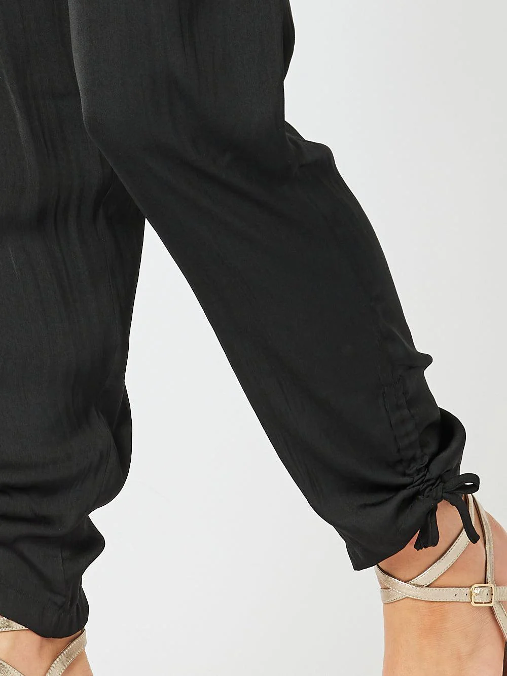 Lux Ruche Tie Pant - Black