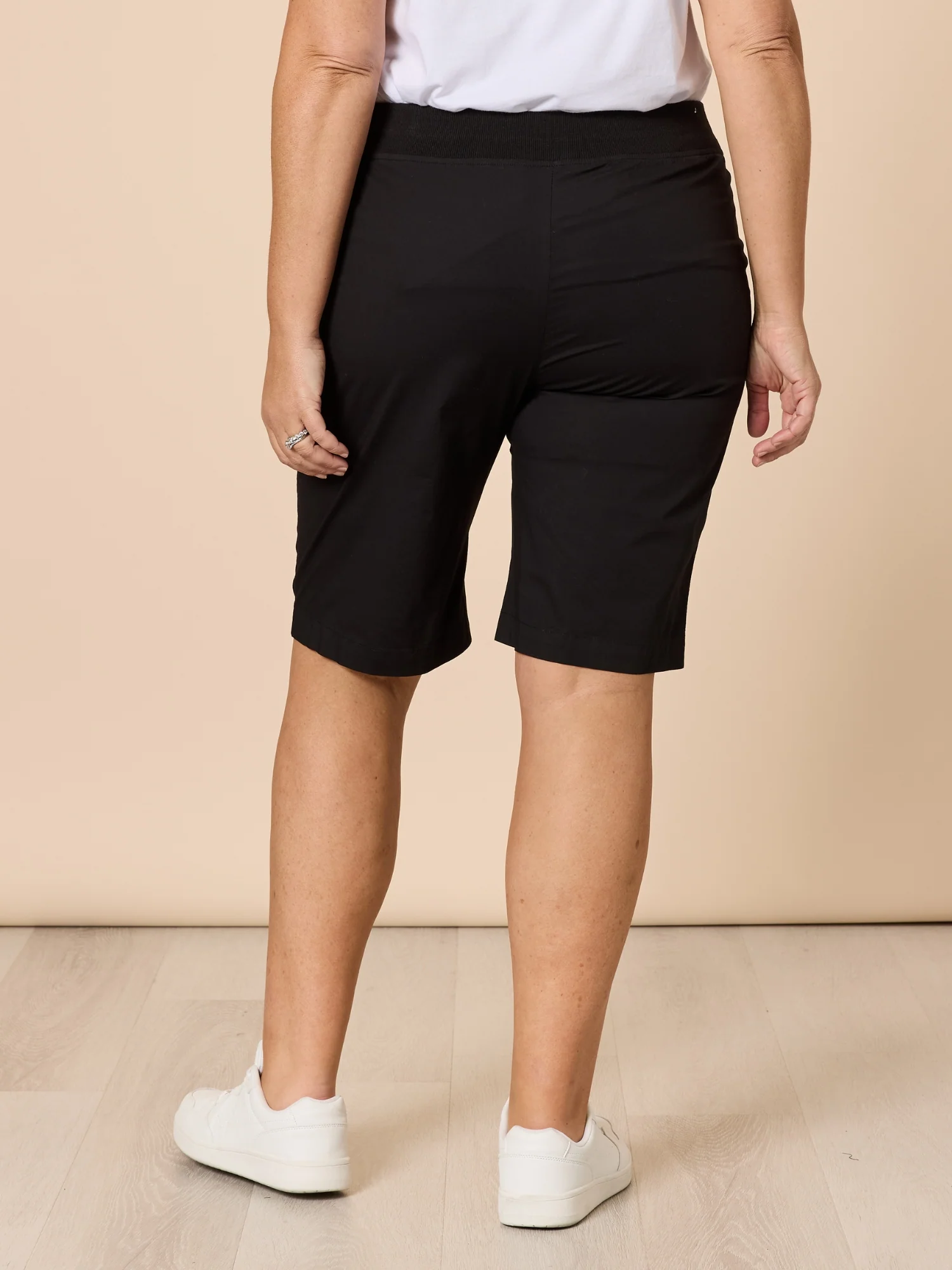 Santorini Cotton Pull On Short - Black