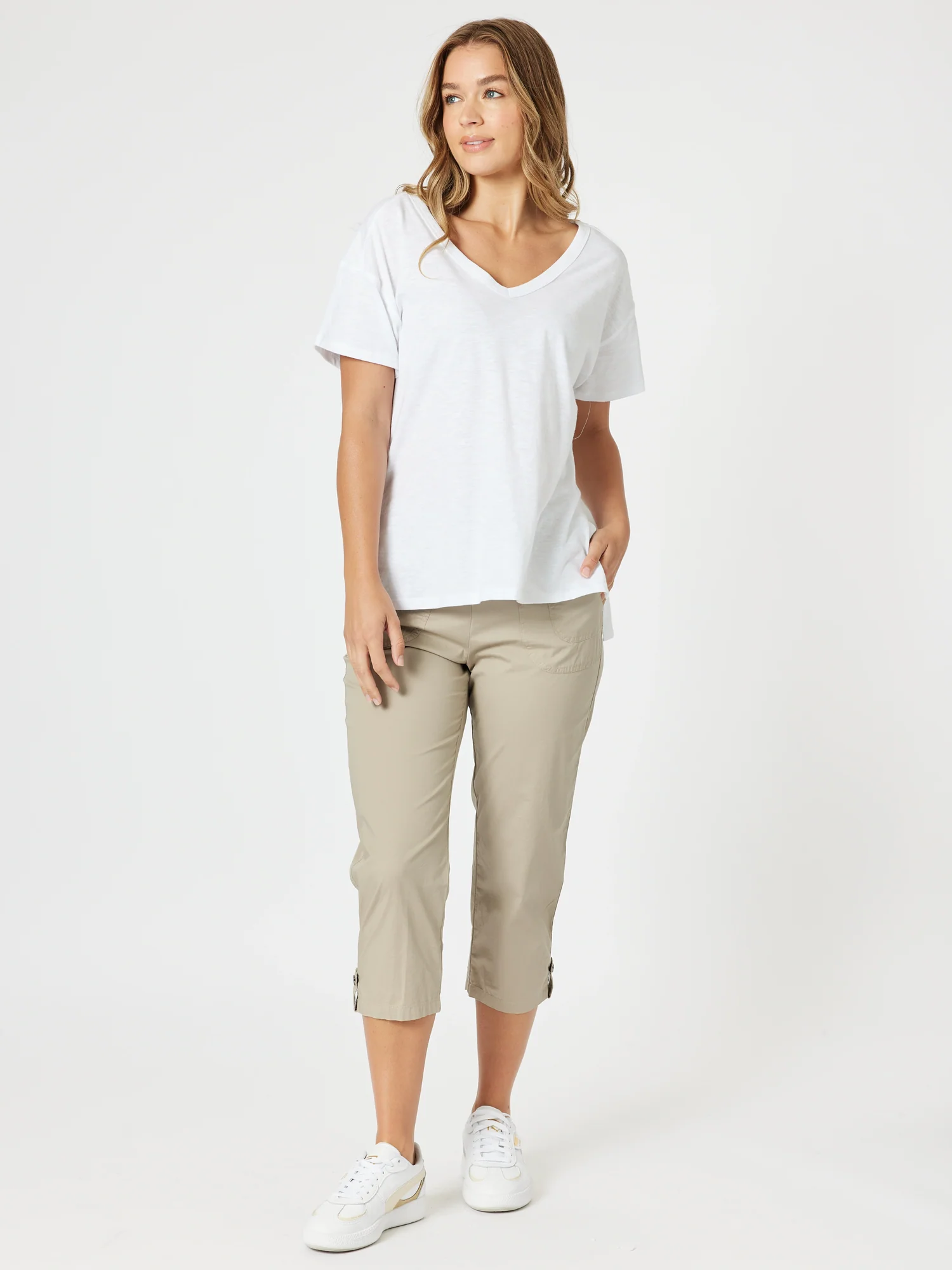 Elle V Neck Tee - White