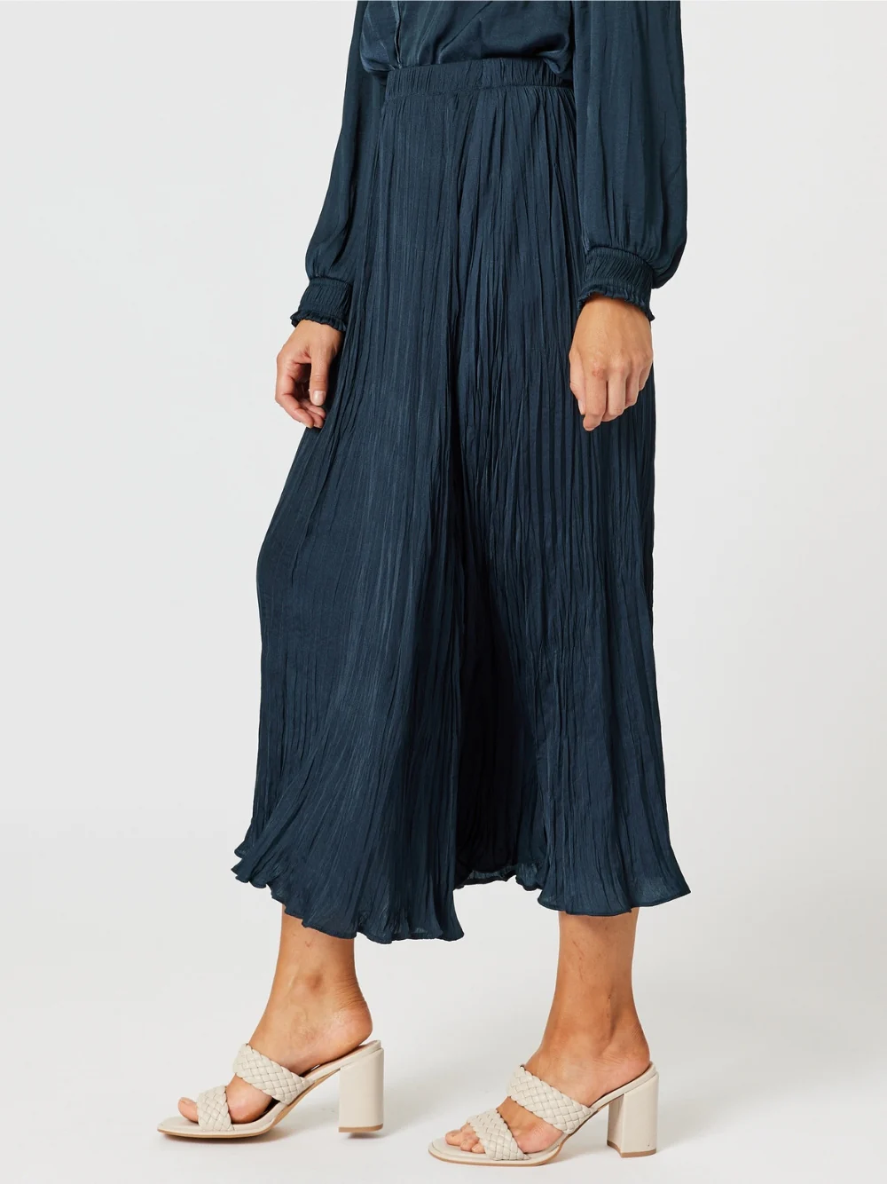 Luxe Crushed Skirt - Midnight