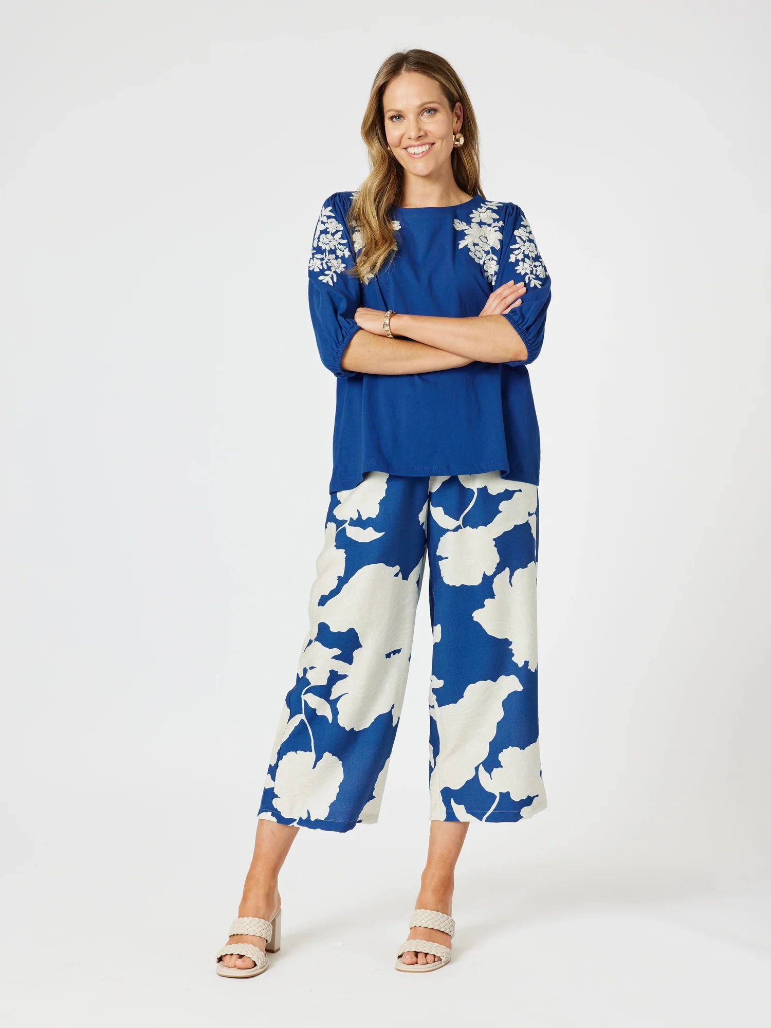 Jill Floral Embroidered Tee - Blue