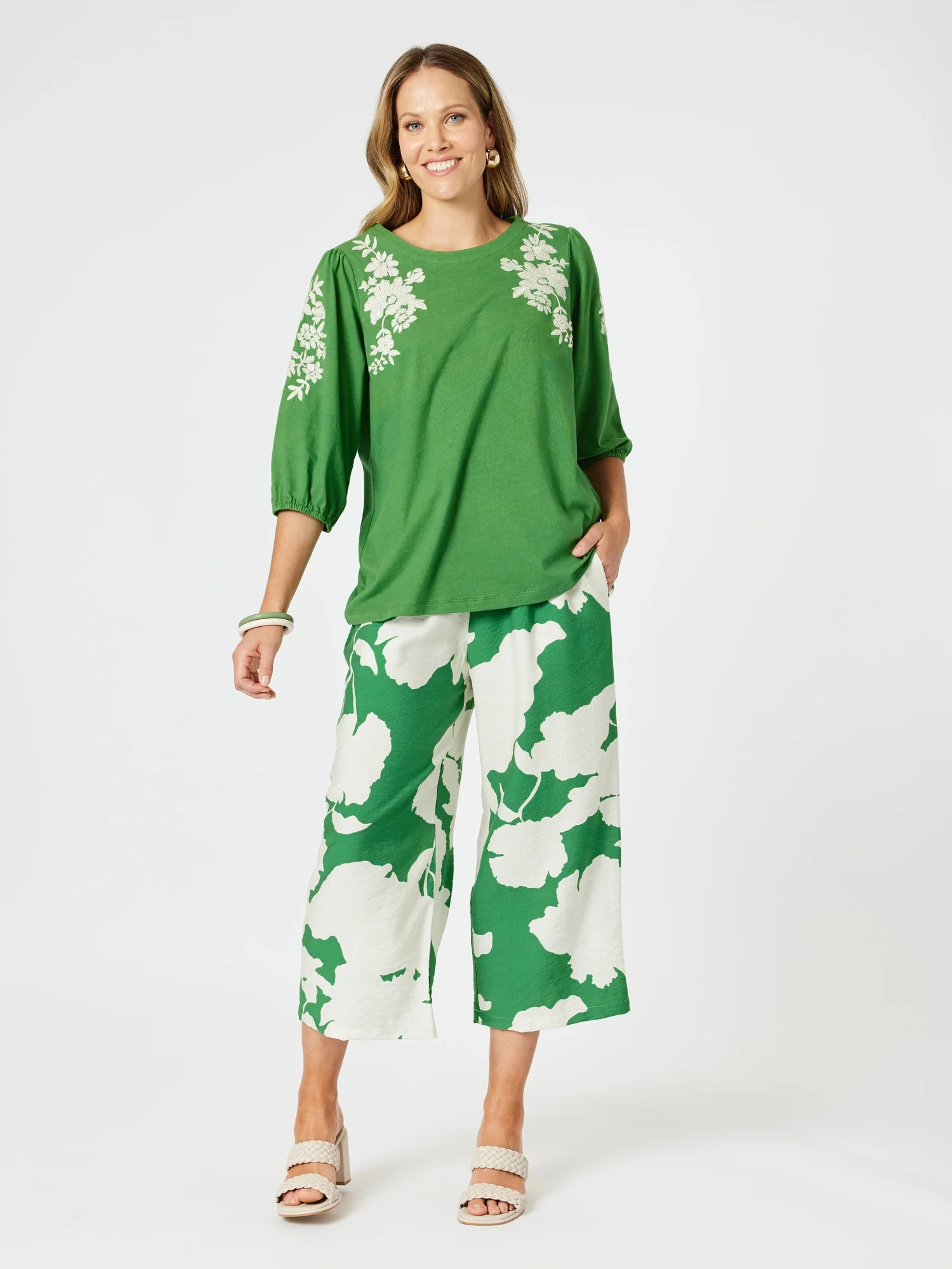 Jill Floral Embroidered Tee - Elm Multi