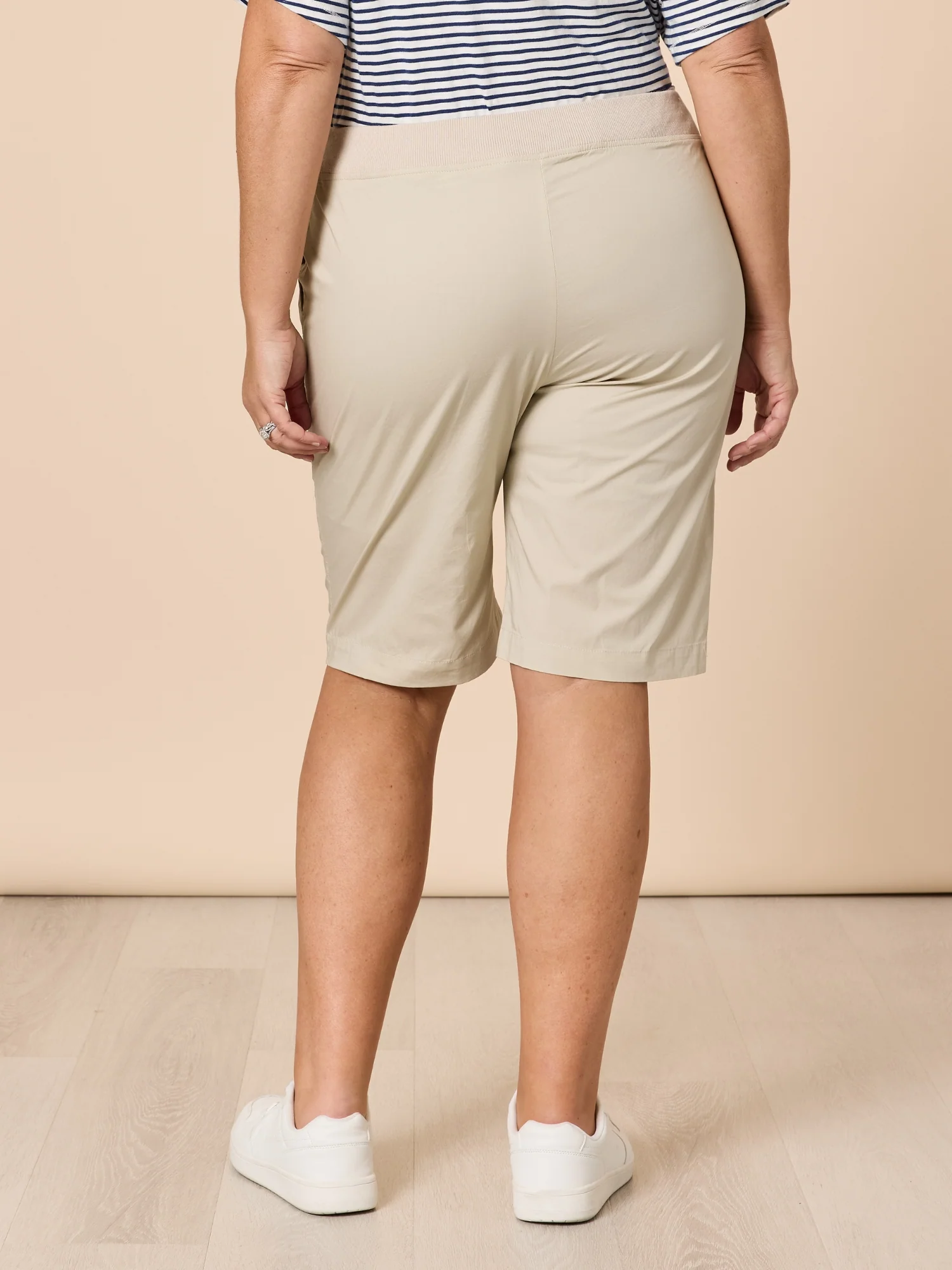 Santorini Cotton Pull On Short - Stone