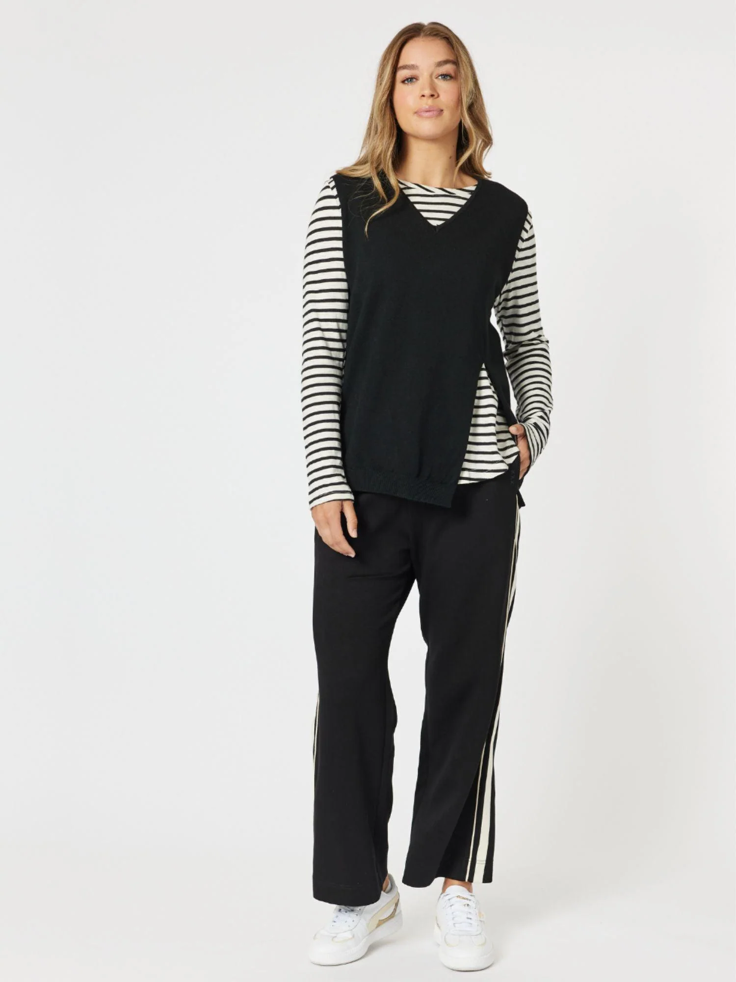 Vicky Side Split Knit Vest - Black