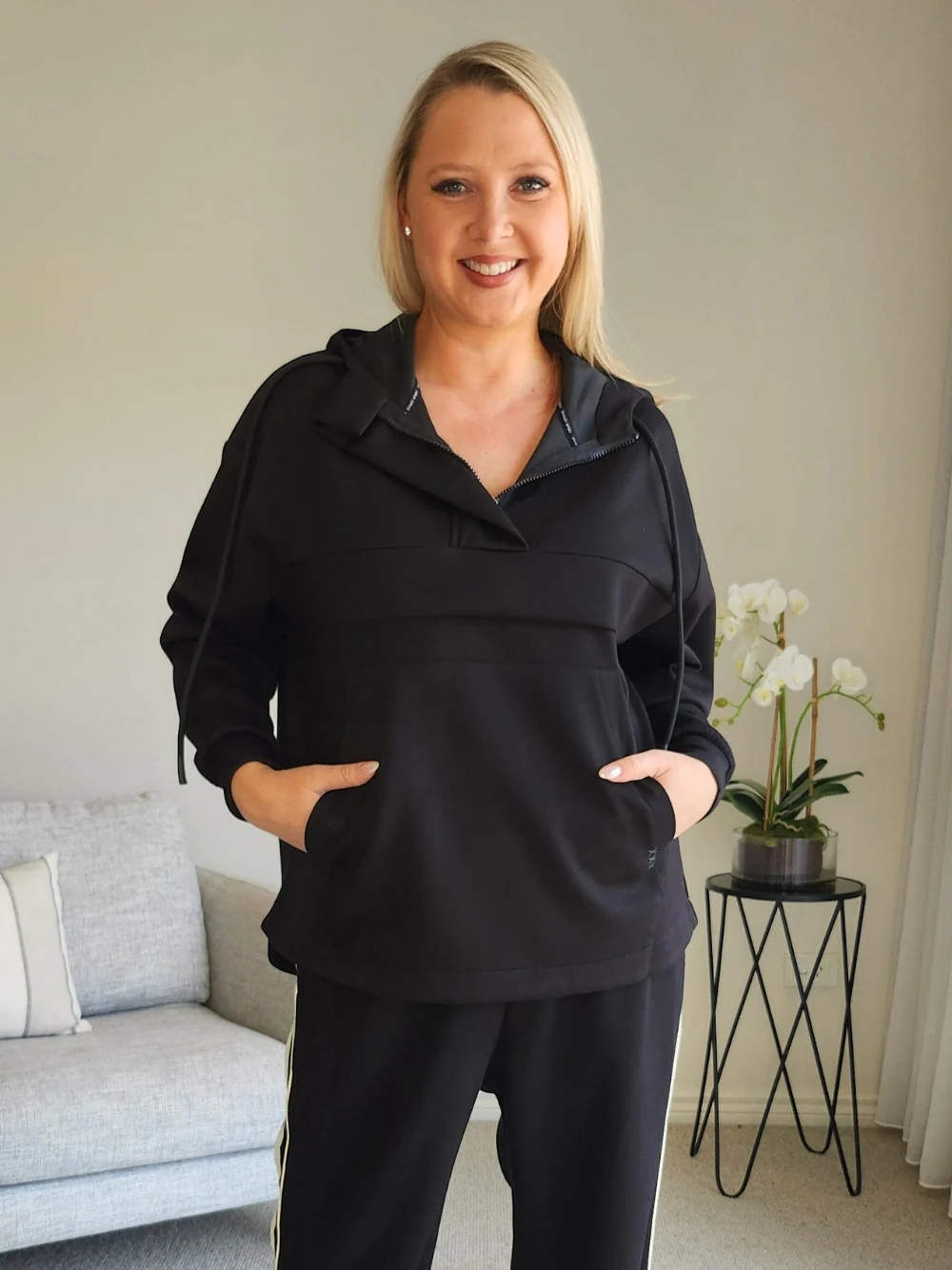 Evie Hooded Zip Sweatshirt - Black