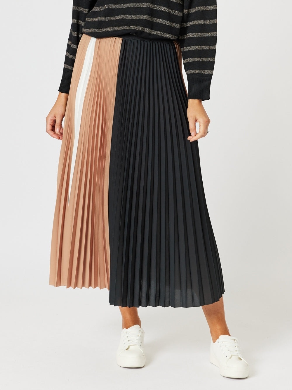 Symphony Pleat Skirt - Black