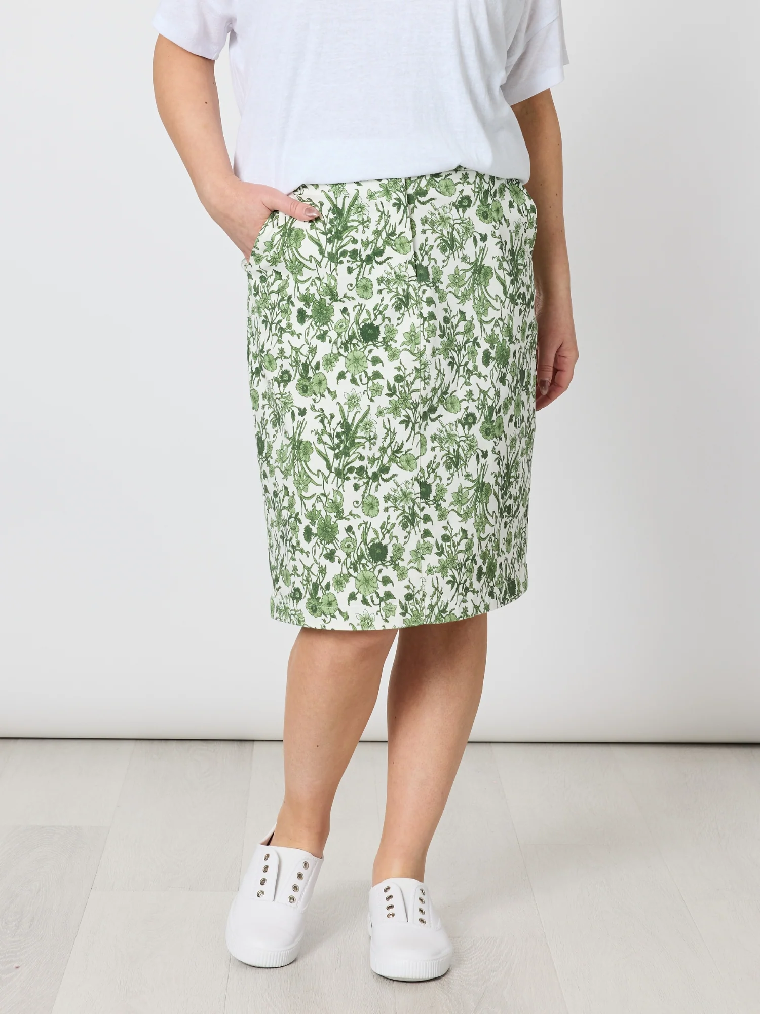 Alexandria Floral Print Skirt - Basil White