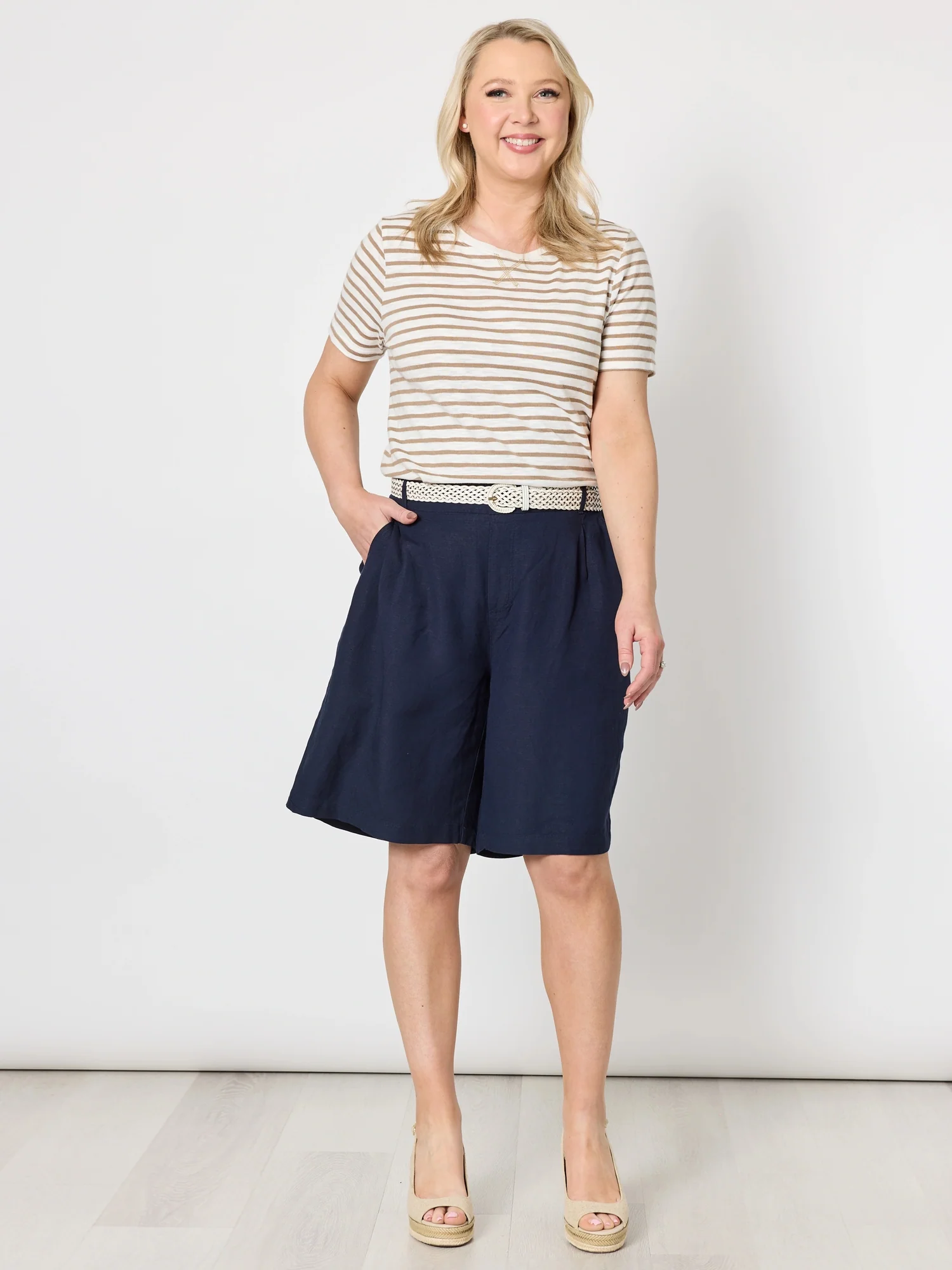 The Lino Short - Navy