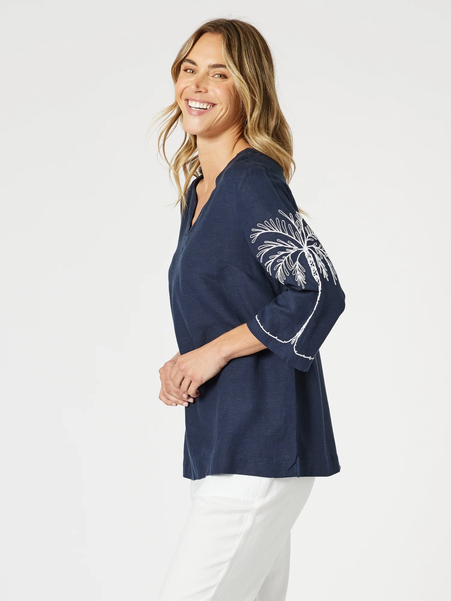 Palm Embroidery Lino Top - Navy/White