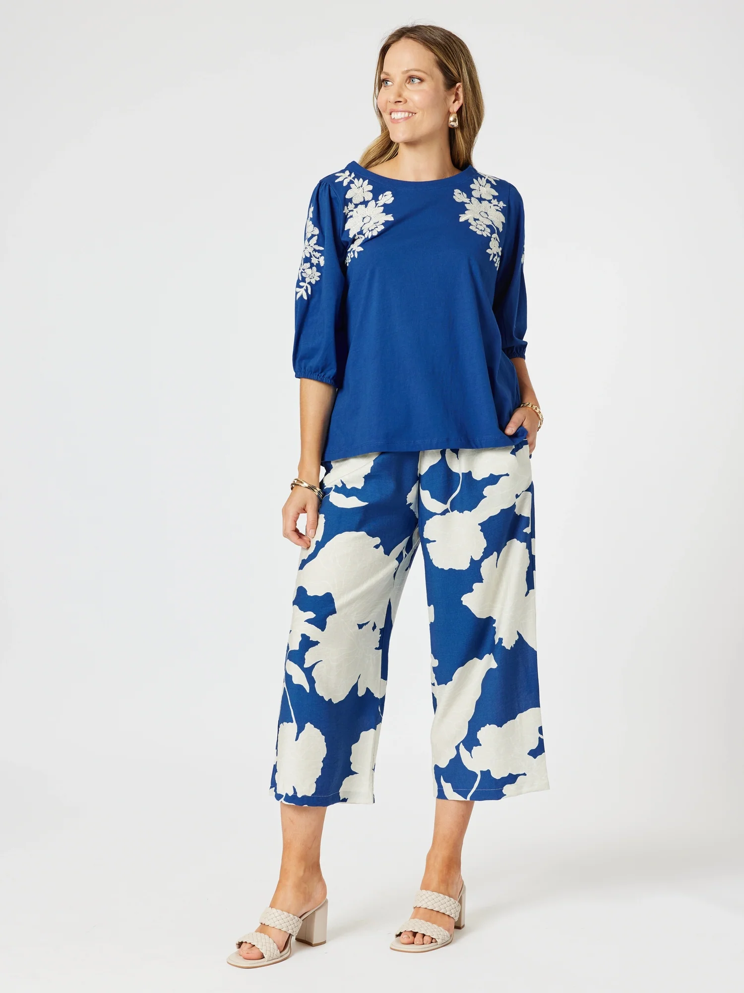 Jill Floral Embroidered Tee - Blue